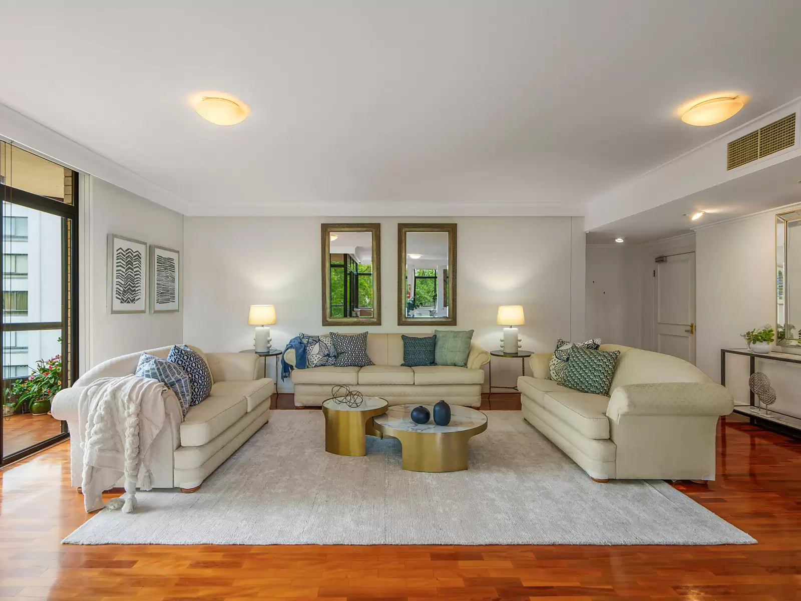 3A/81 Darling Point Road, Darling Point Sold by Sydney Sotheby's International Realty - image 6