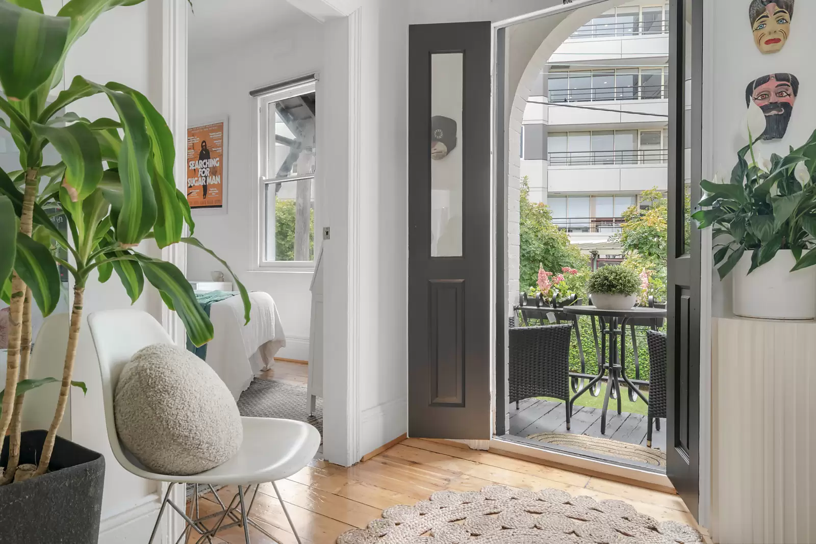 284 Barcom Avenue, Paddington Sold by Sydney Sotheby's International Realty - image 5