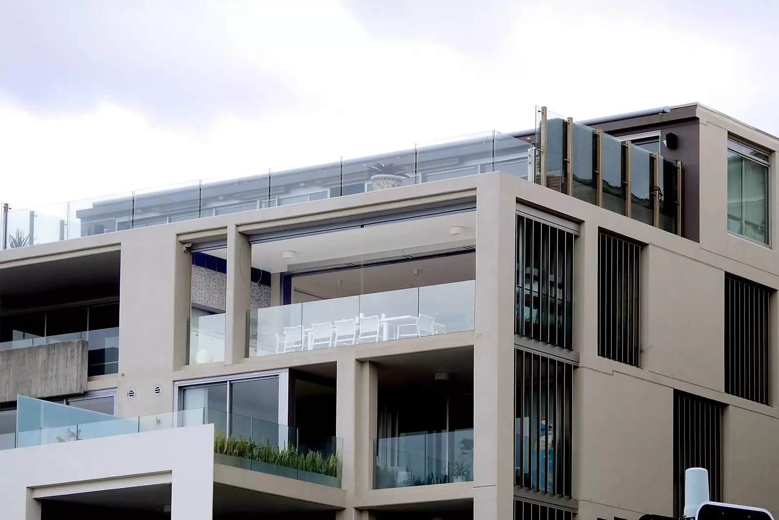 6/178 Campbell Parade, Bondi Beach Sold by Sydney Sotheby's International Realty - image 7