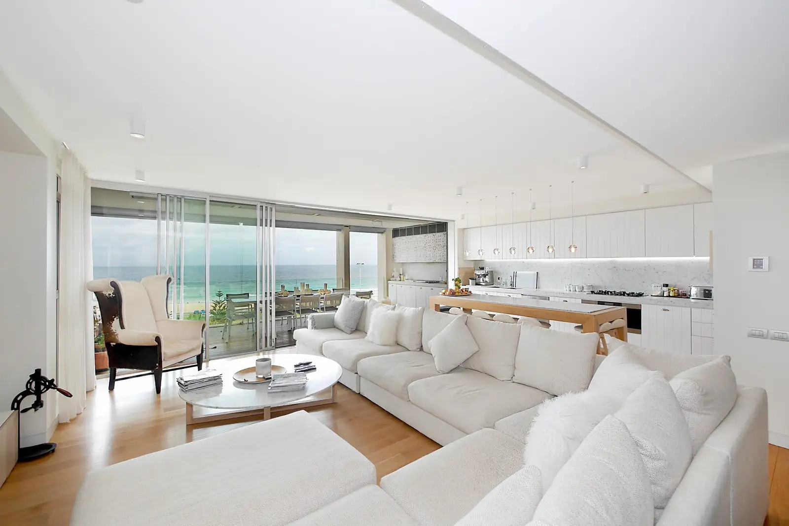 6/178 Campbell Parade, Bondi Beach Sold by Sydney Sotheby's International Realty - image 2