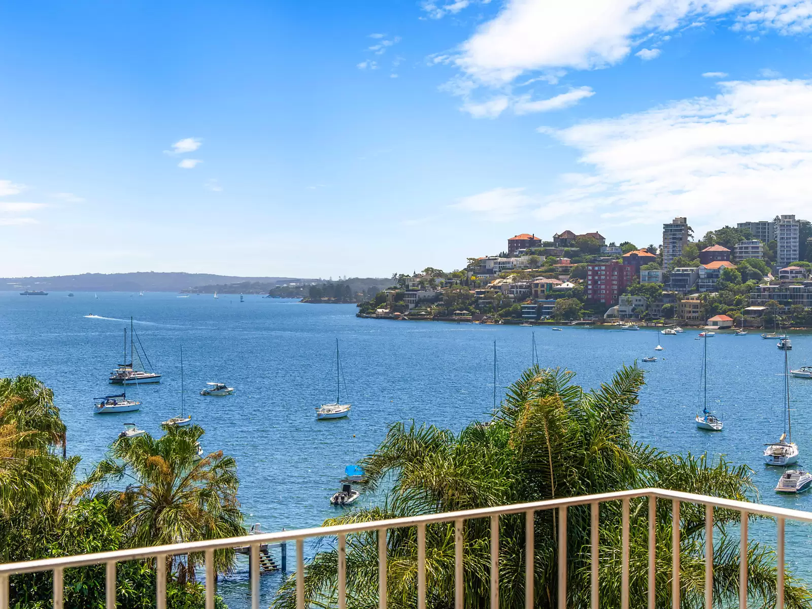 65/35A Sutherland Crescent, Darling Point Sold by Sydney Sotheby's International Realty - image 2