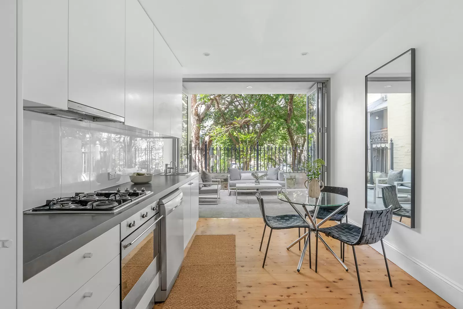 39 Prospect Street, Surry Hills Sold by Sydney Sotheby's International Realty - image 3