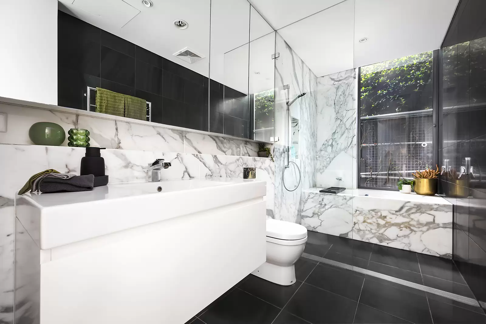 7 Edgecliffe Avenue, South Coogee Sold by Sydney Sotheby's International Realty - image 18