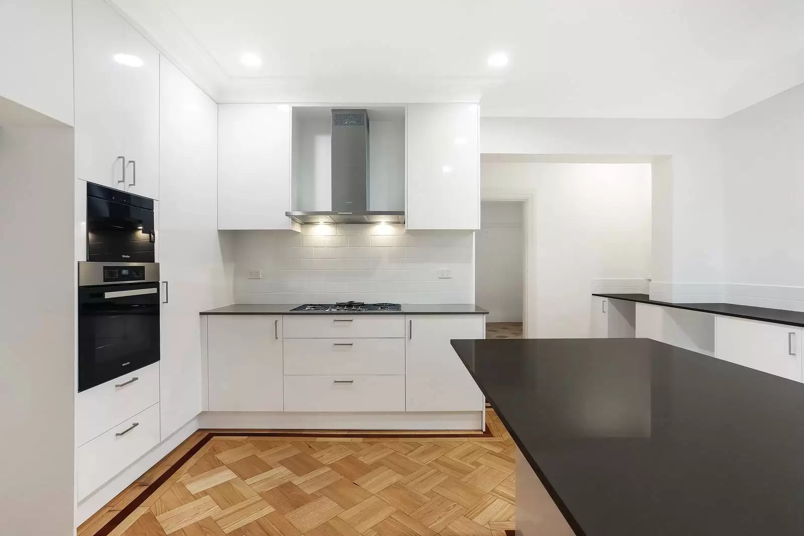 20 New South Head Road, Vaucluse Leased by Sydney Sotheby's International Realty - image 11