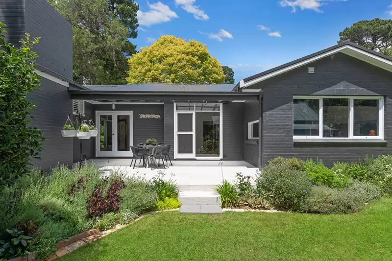 8 Nerang Street, Burradoo Sold by Sydney Sotheby's International Realty - image 21
