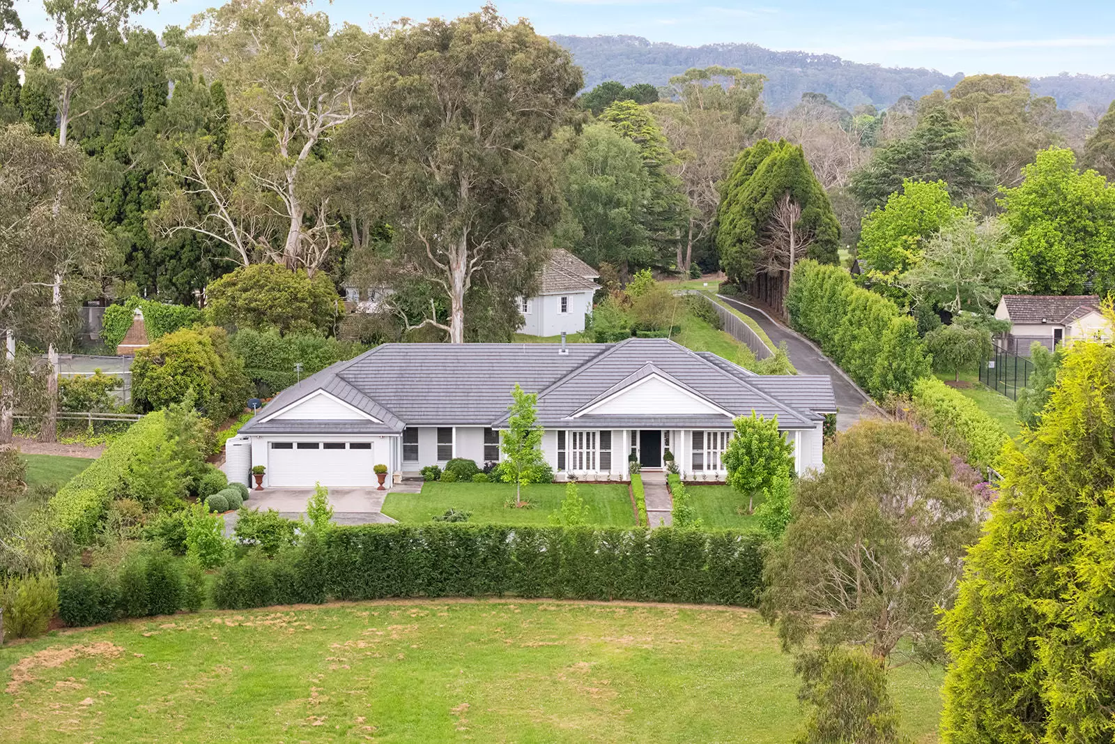 29A Links Road, Burradoo Sold by Sydney Sotheby's International Realty - image 2