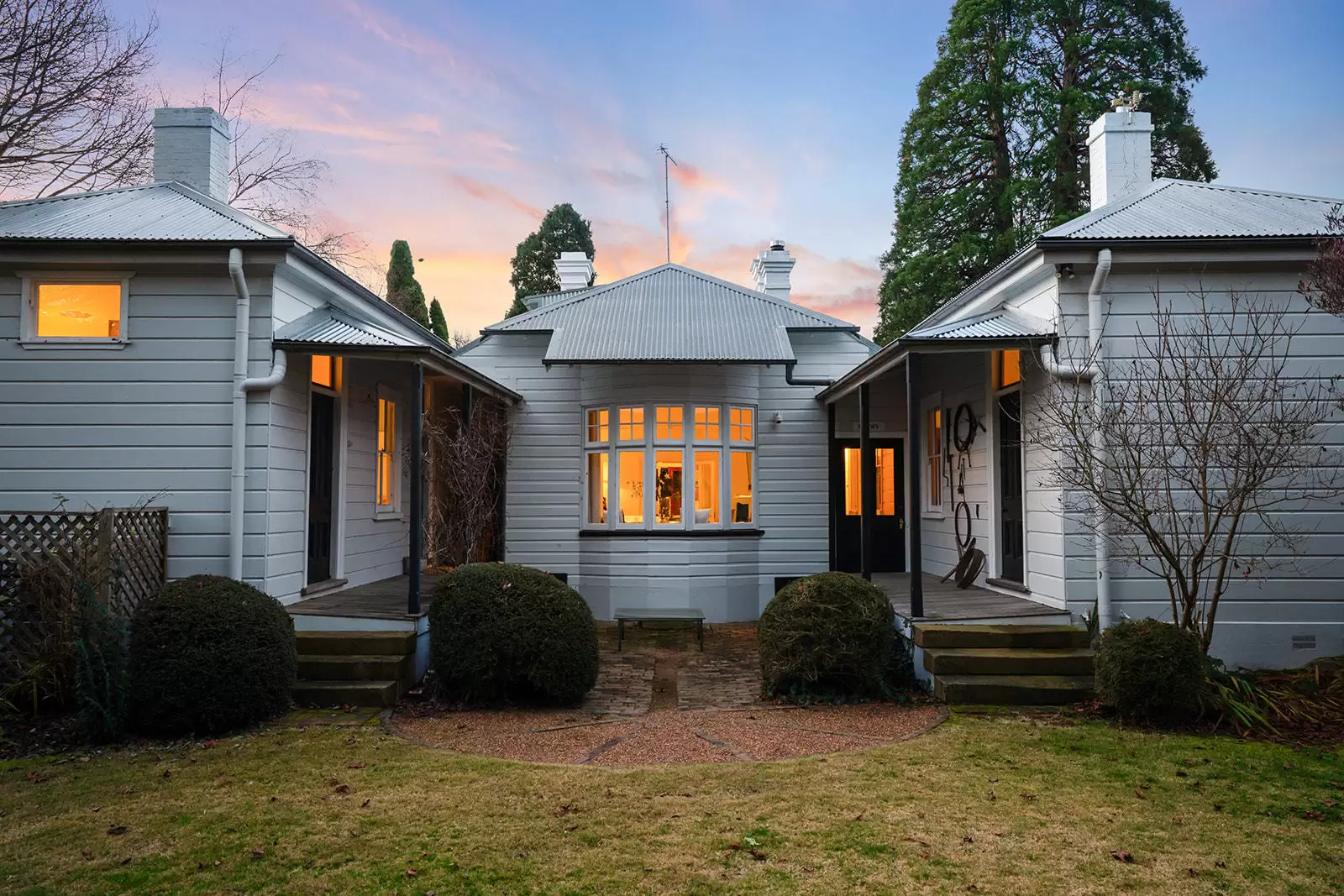 29-31 Merrigang Street, Bowral Sold by Sydney Sotheby's International Realty - image 3