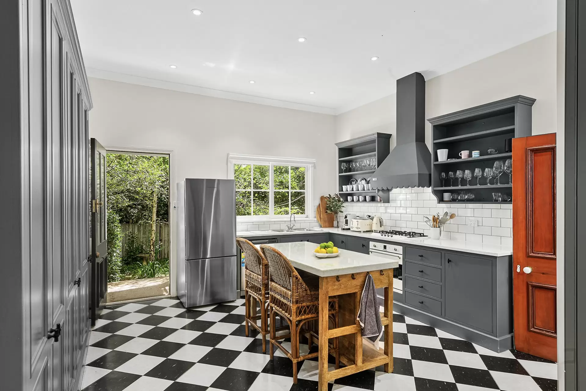 29-31 Merrigang Street, Bowral Sold by Sydney Sotheby's International Realty - image 6