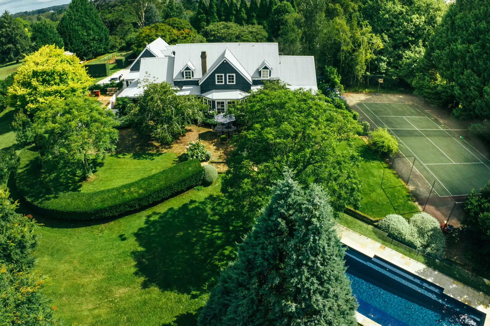 60 Middle Road, Exeter Sold by Sydney Sotheby's International Realty - image 1