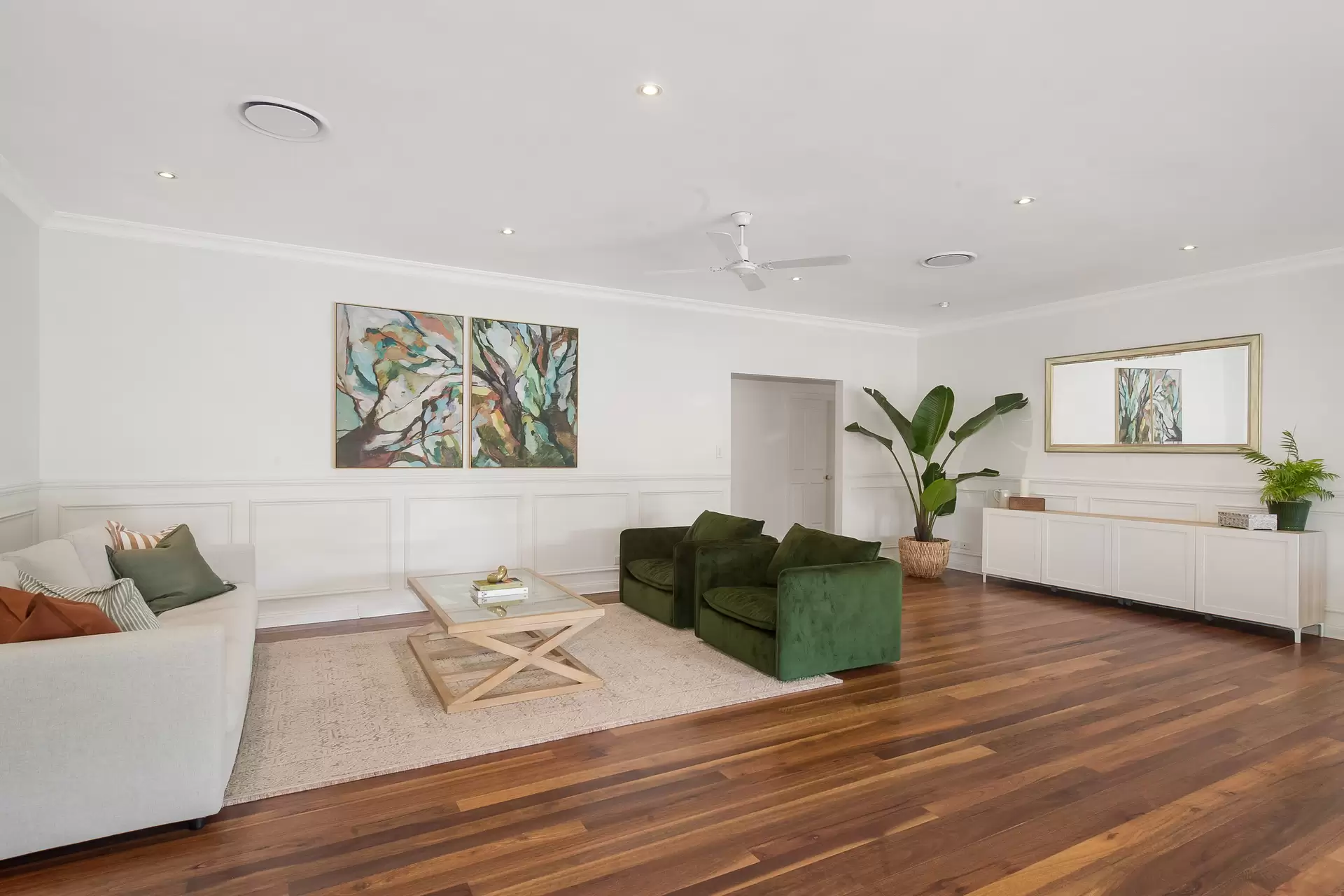 6 Hanrahan Place, Robertson Sold by Sydney Sotheby's International Realty - image 7