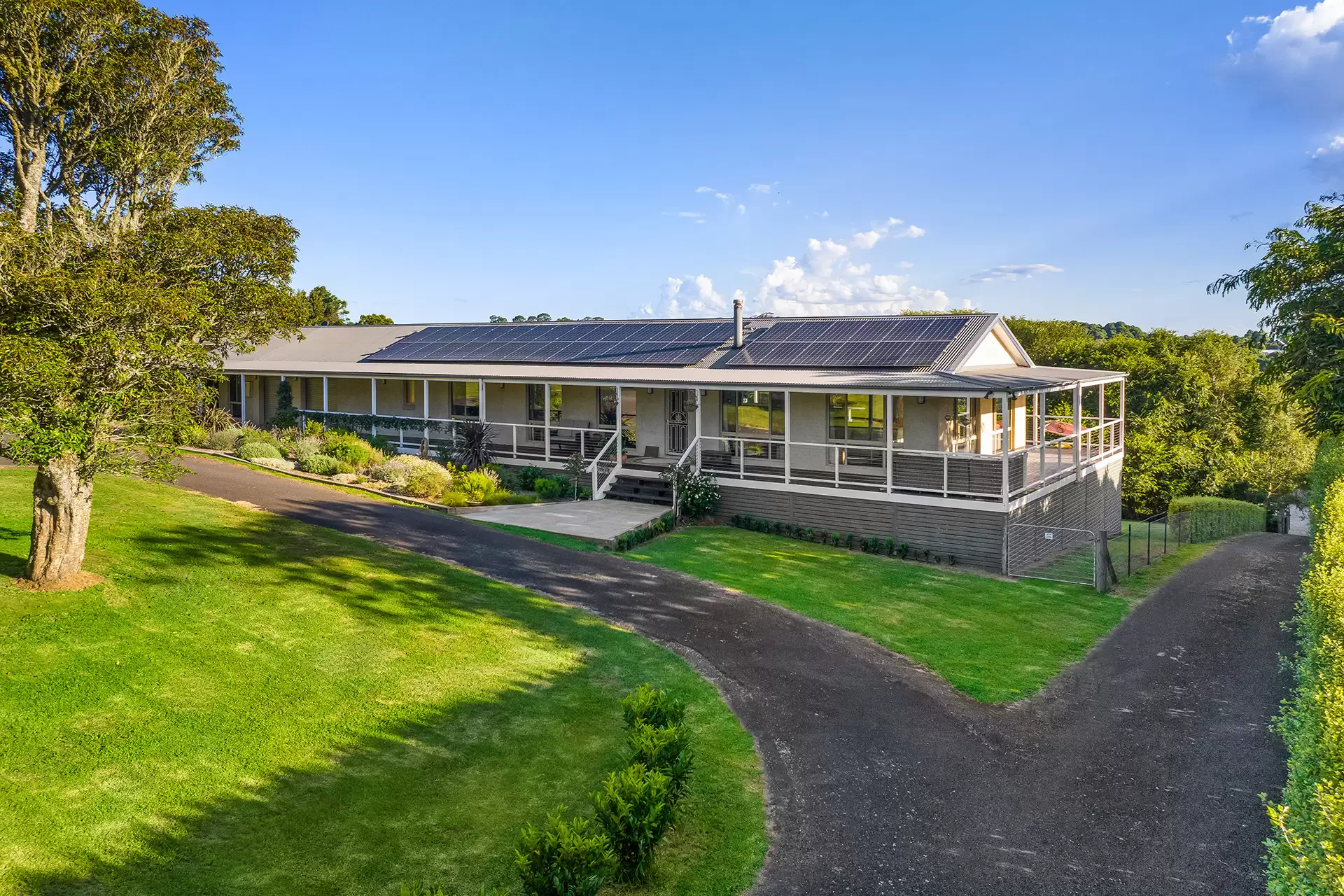 15 May Street, Robertson Sold by Sydney Sotheby's International Realty - image 1