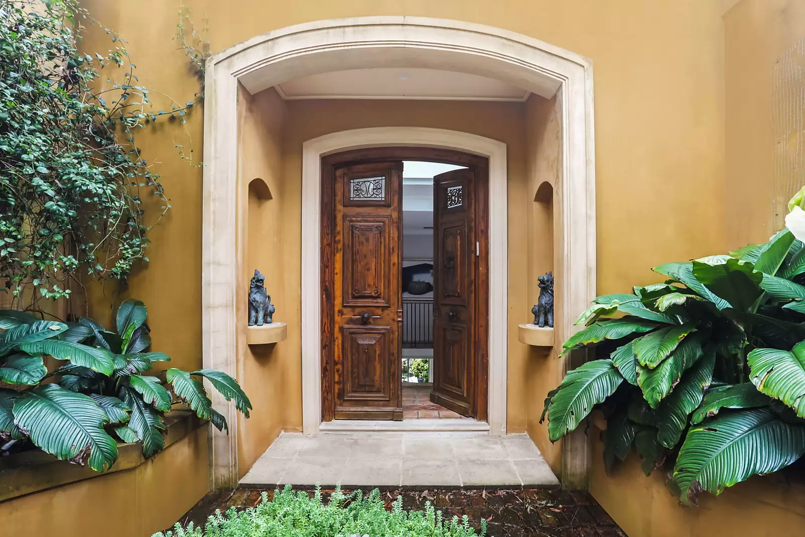 17 Milton Avenue, Woollahra Sold by Sydney Sotheby's International Realty - image 13