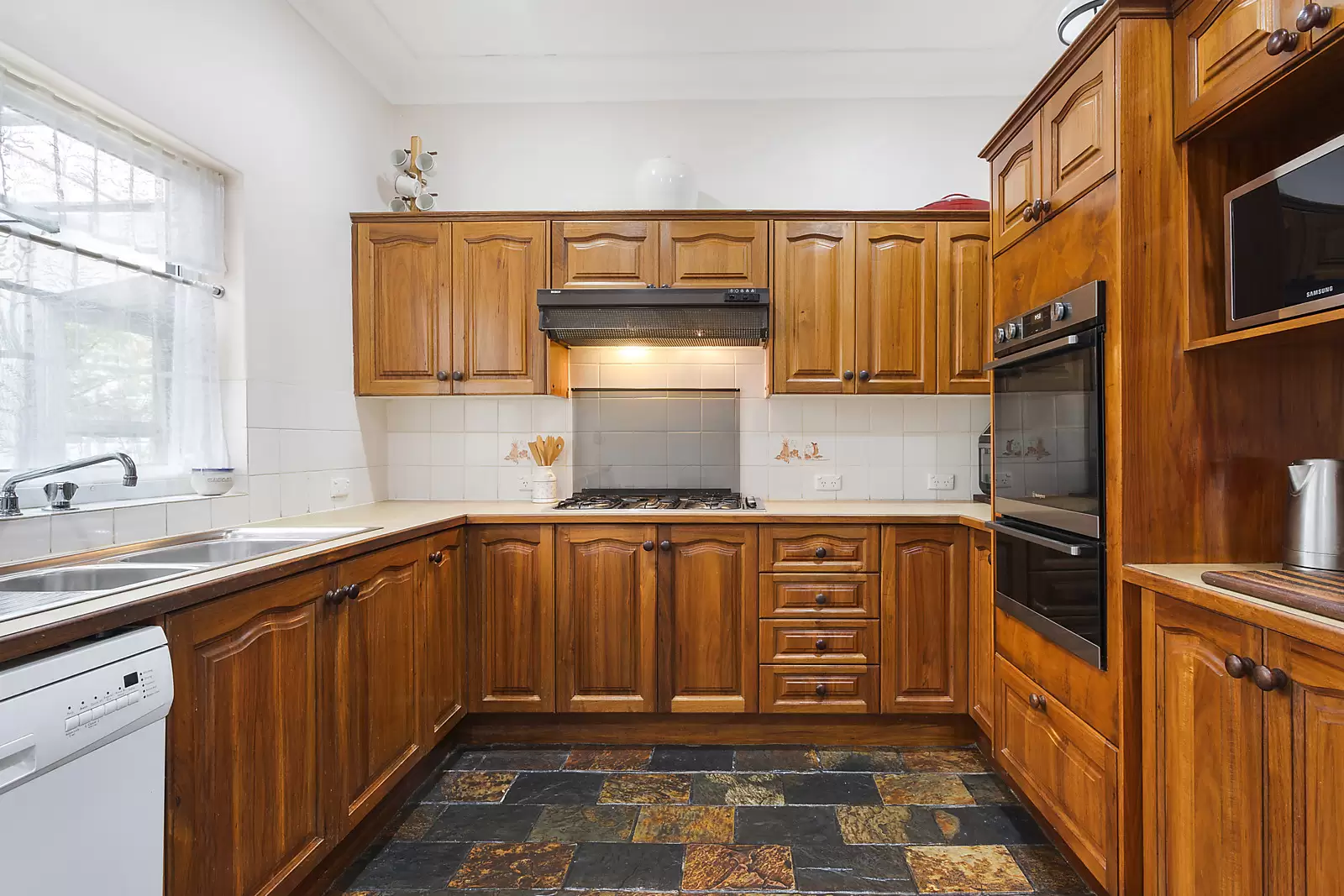 49 Victoria Street, Waverley Sold by Sydney Sotheby's International Realty - image 4