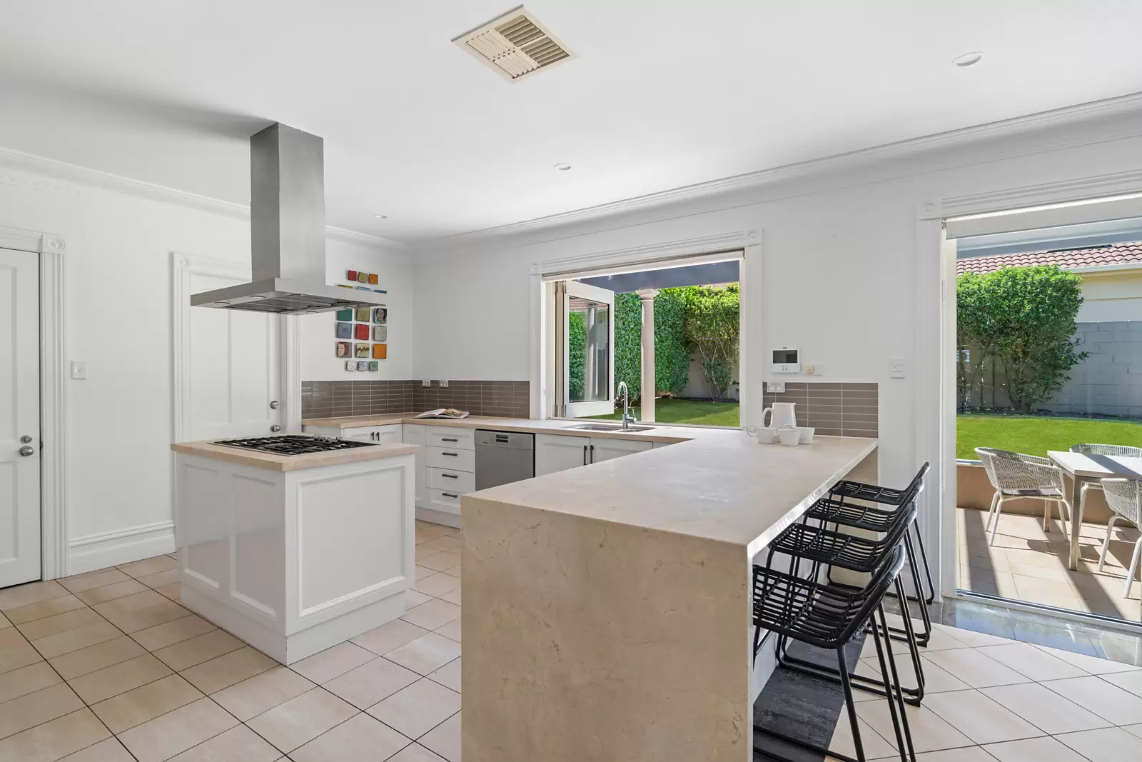 133 Military Road, Dover Heights Sold by Sydney Sotheby's International Realty - image 7