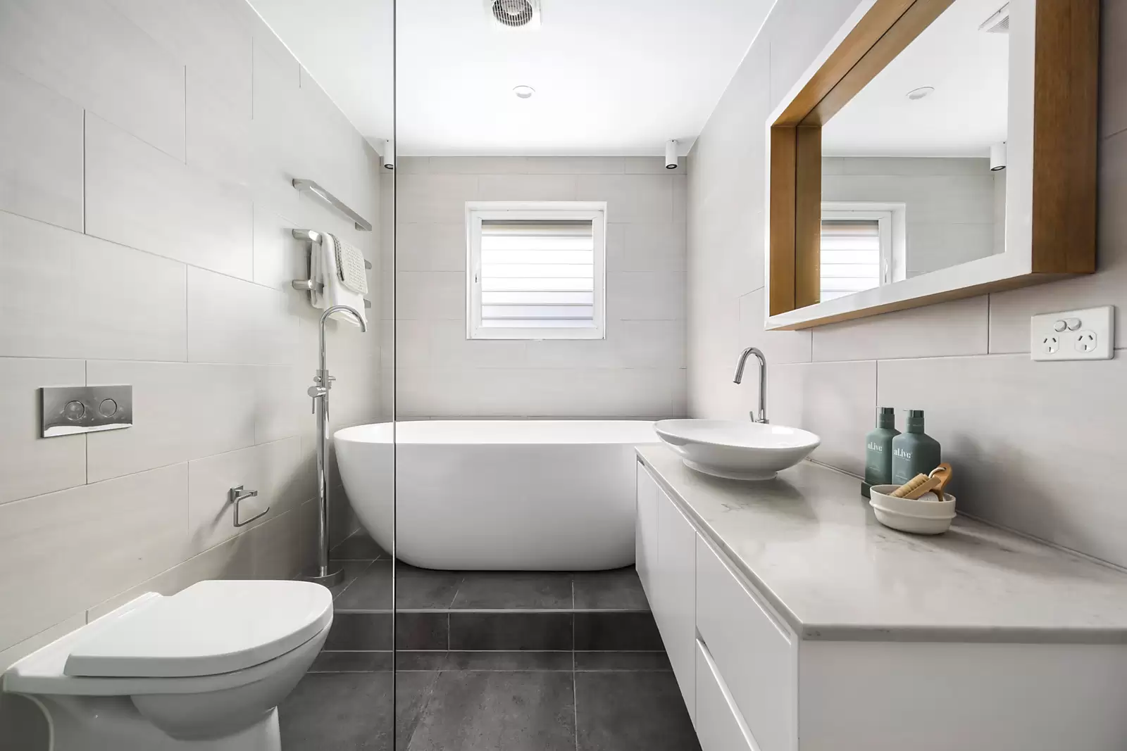 120 Barker Street, Kingsford Sold by Sydney Sotheby's International Realty - image 10