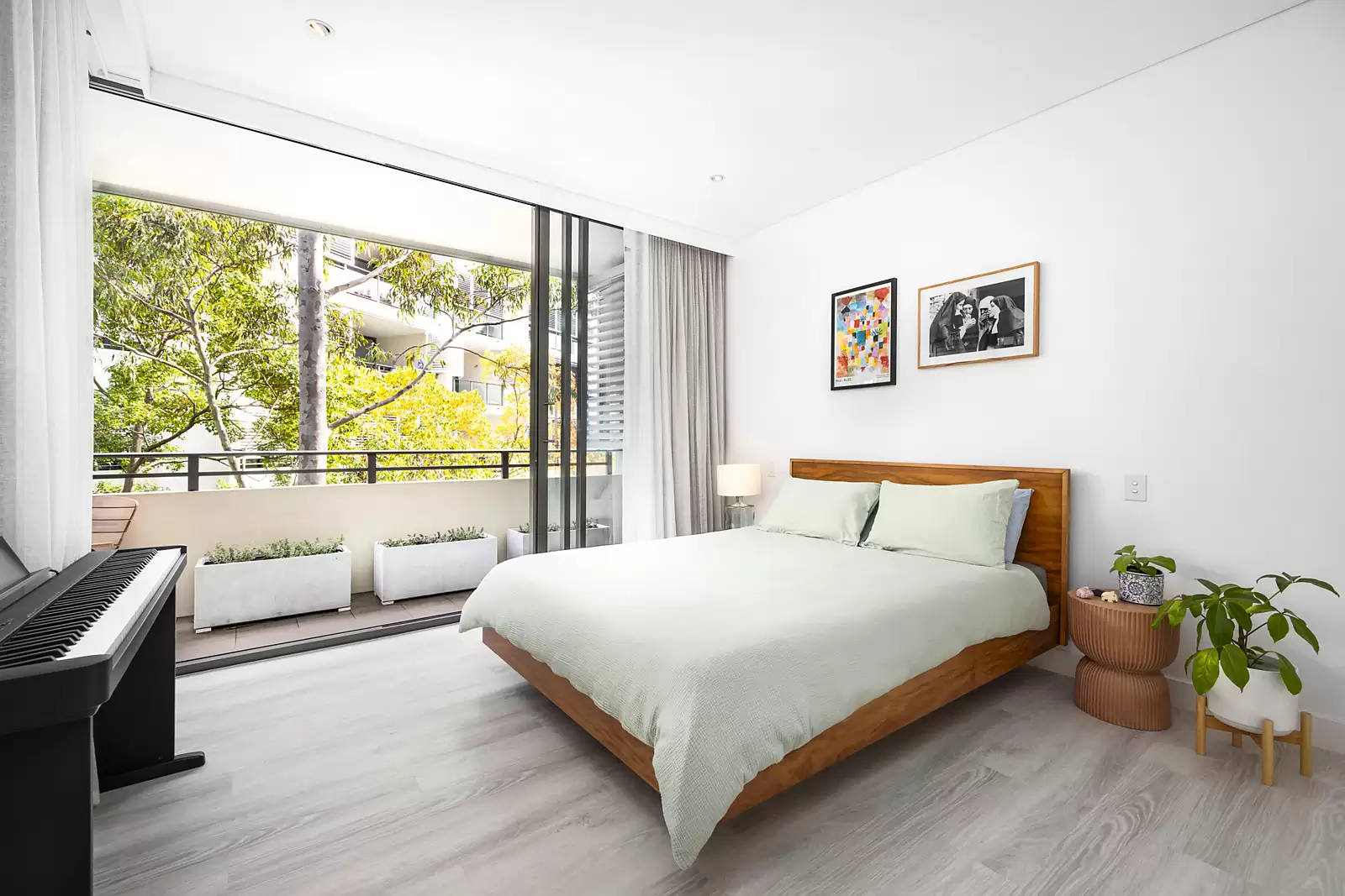 3311/12-14 Neild Avenue, Darlinghurst Sold by Sydney Sotheby's International Realty - image 4