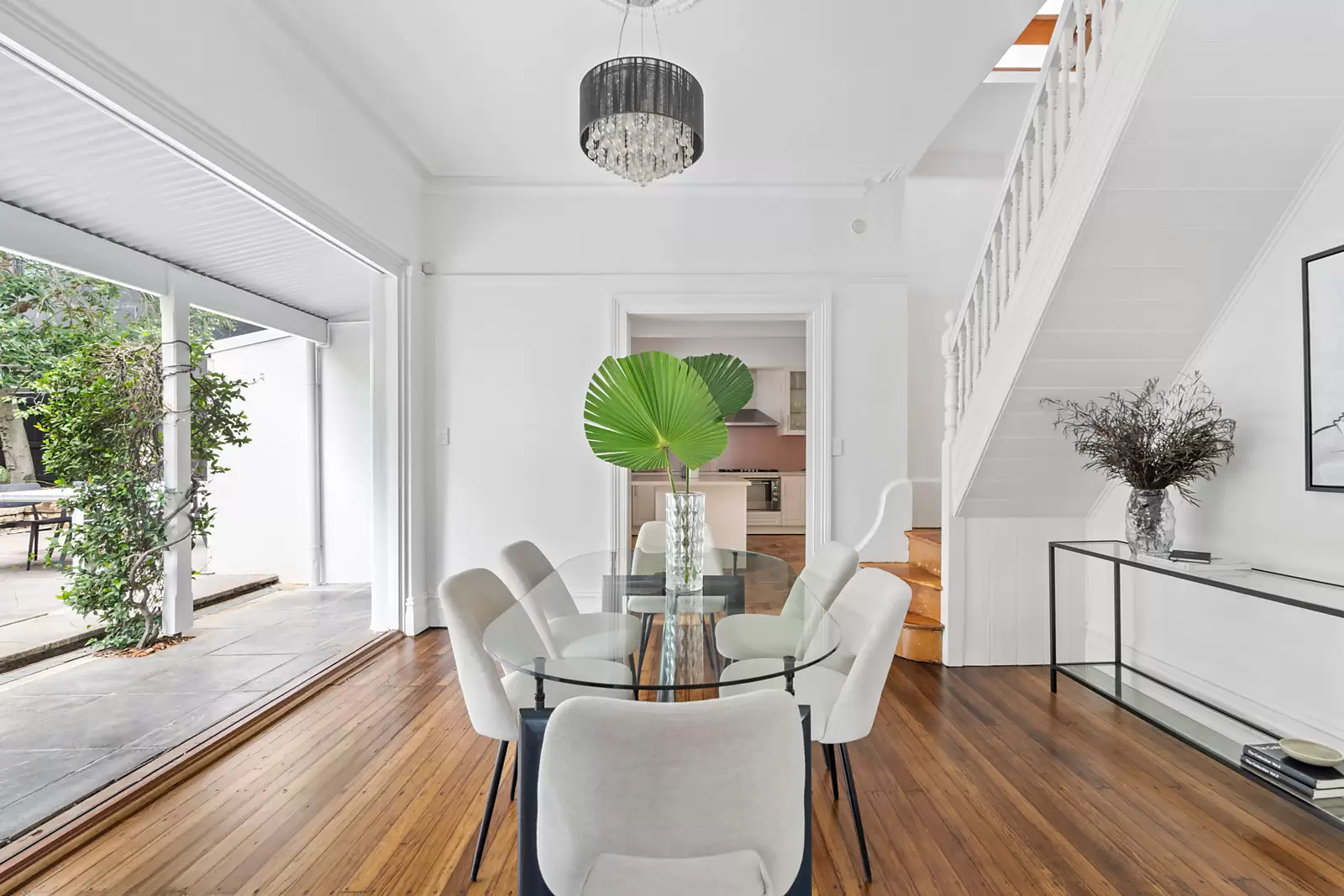 8 Liverpool Street, Paddington Sold by Sydney Sotheby's International Realty - image 4