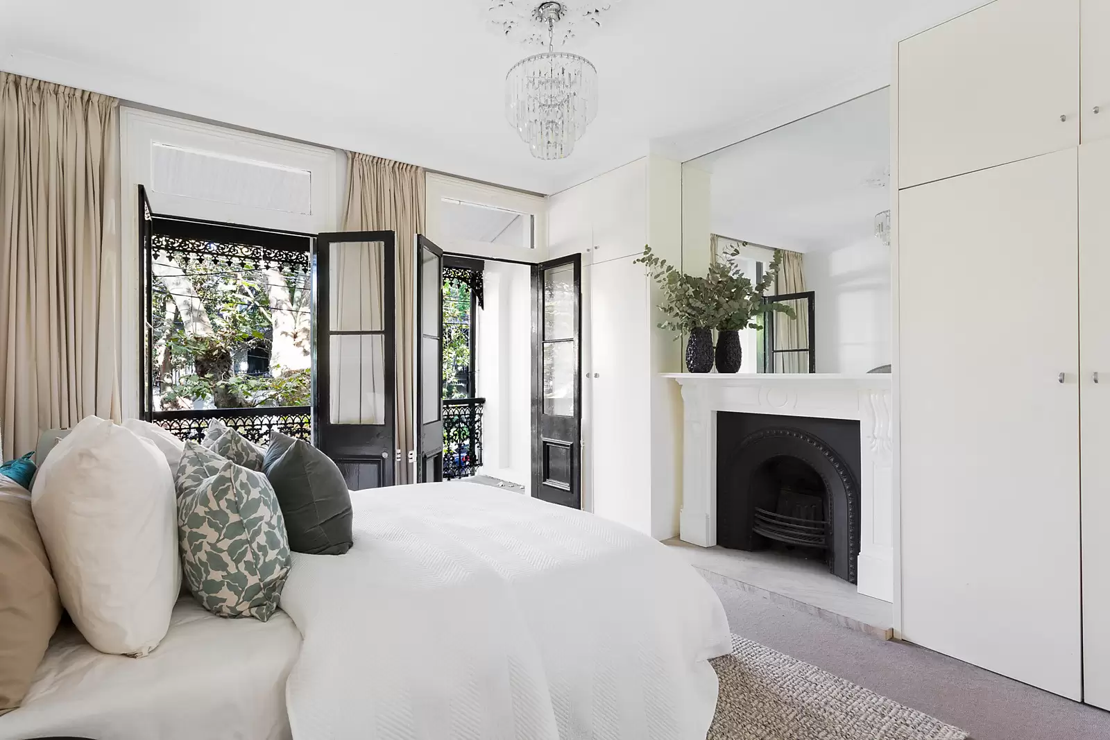 14 Hopewell Street, Paddington Sold by Sydney Sotheby's International Realty - image 7