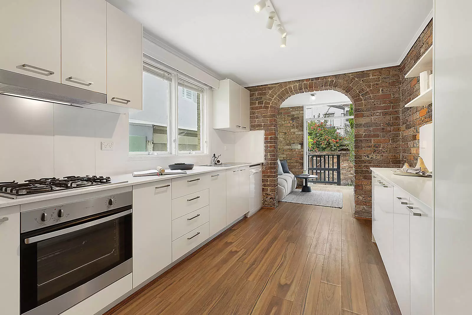 33 Ormond Street, Paddington Sold by Sydney Sotheby's International Realty - image 4