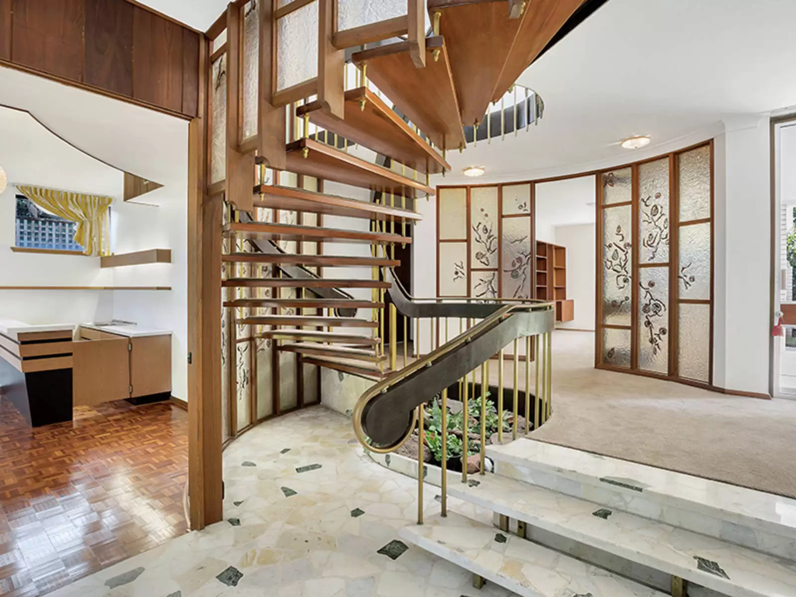 2 Blaxland Road, Bellevue Hill Leased by Sydney Sotheby's International Realty - image 4