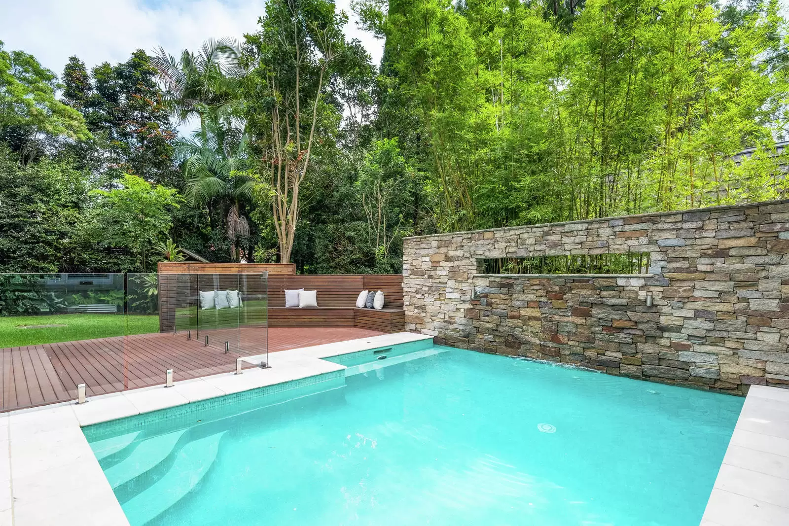 3 Rawson Crescent, Pymble Sold by Sydney Sotheby's International Realty - image 11
