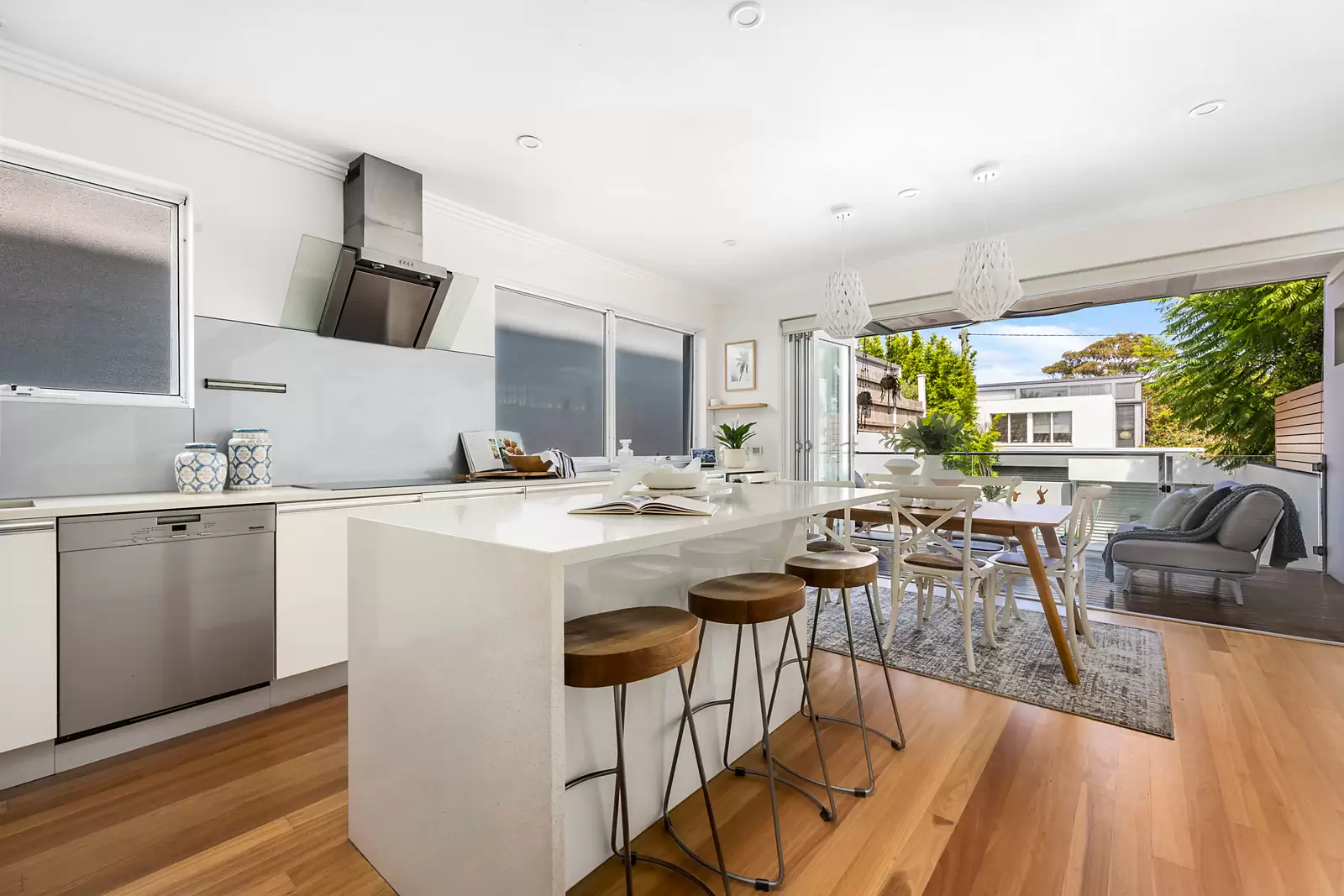 13 Read Street, Bronte Sold by Sydney Sotheby's International Realty - image 4