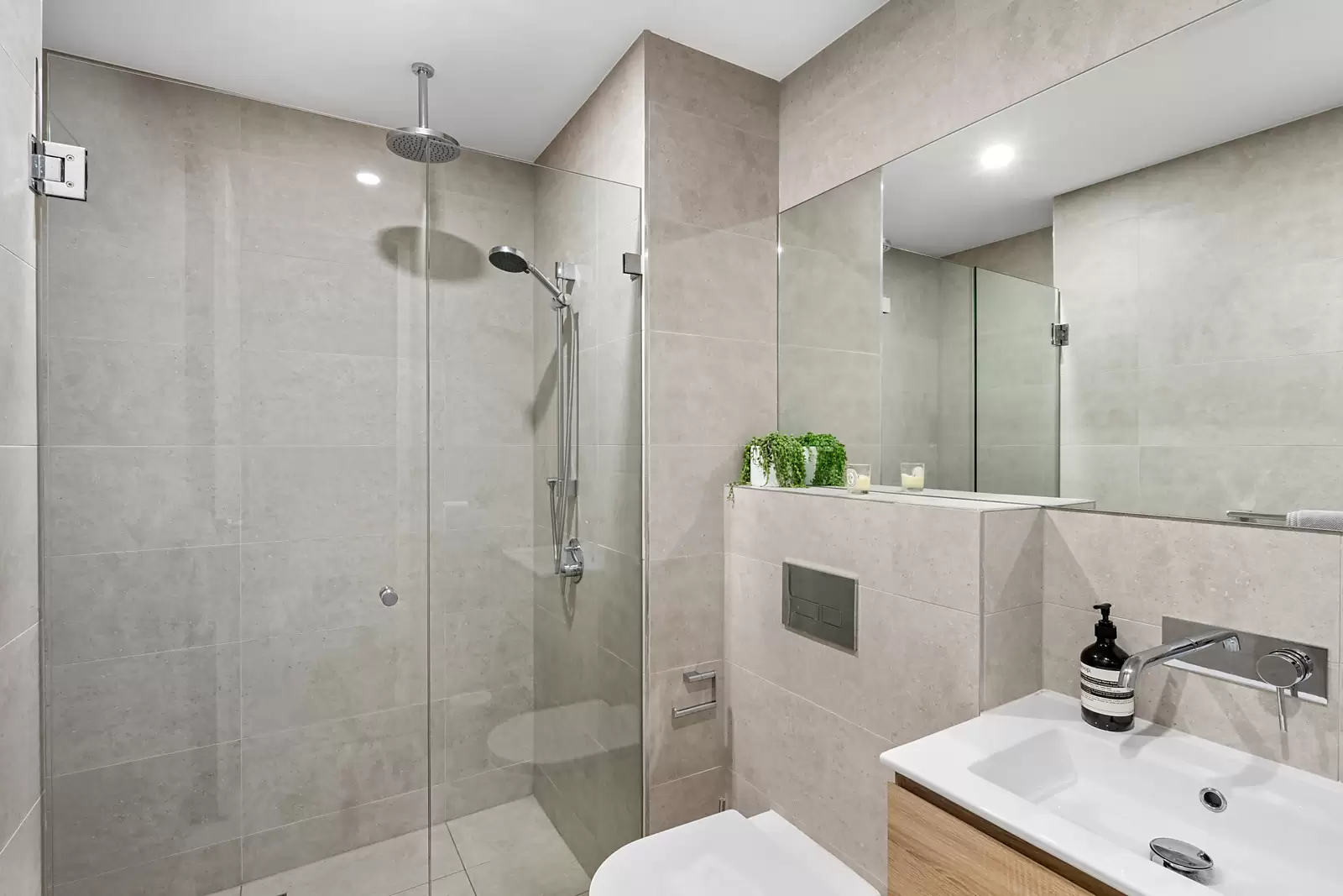 G04/18-28 Neild Avenue, Darlinghurst Sold by Sydney Sotheby's International Realty - image 8