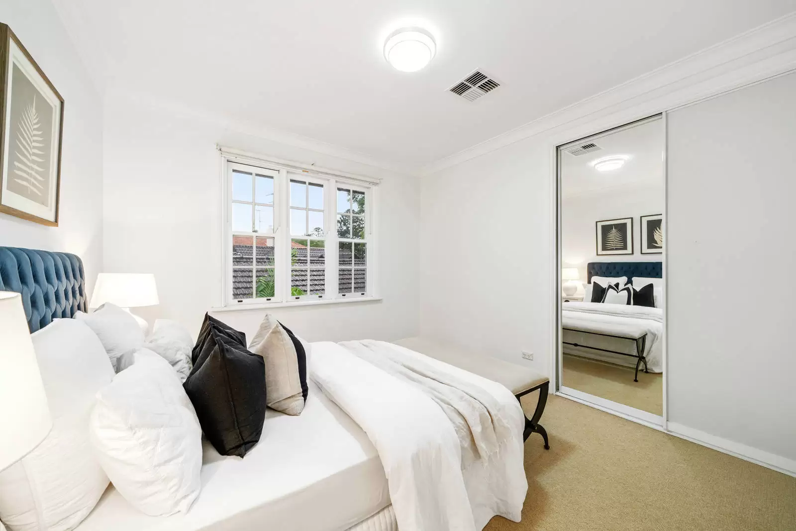 135 O'Sullivan Road, Bellevue Hill Leased by Sydney Sotheby's International Realty - image 6