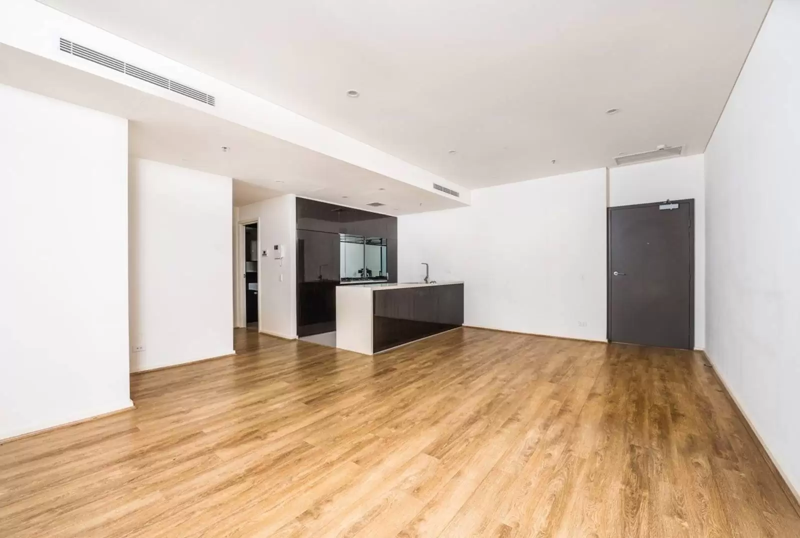 215/1 George Julius Avenue, Zetland Leased by Sydney Sotheby's International Realty - image 2
