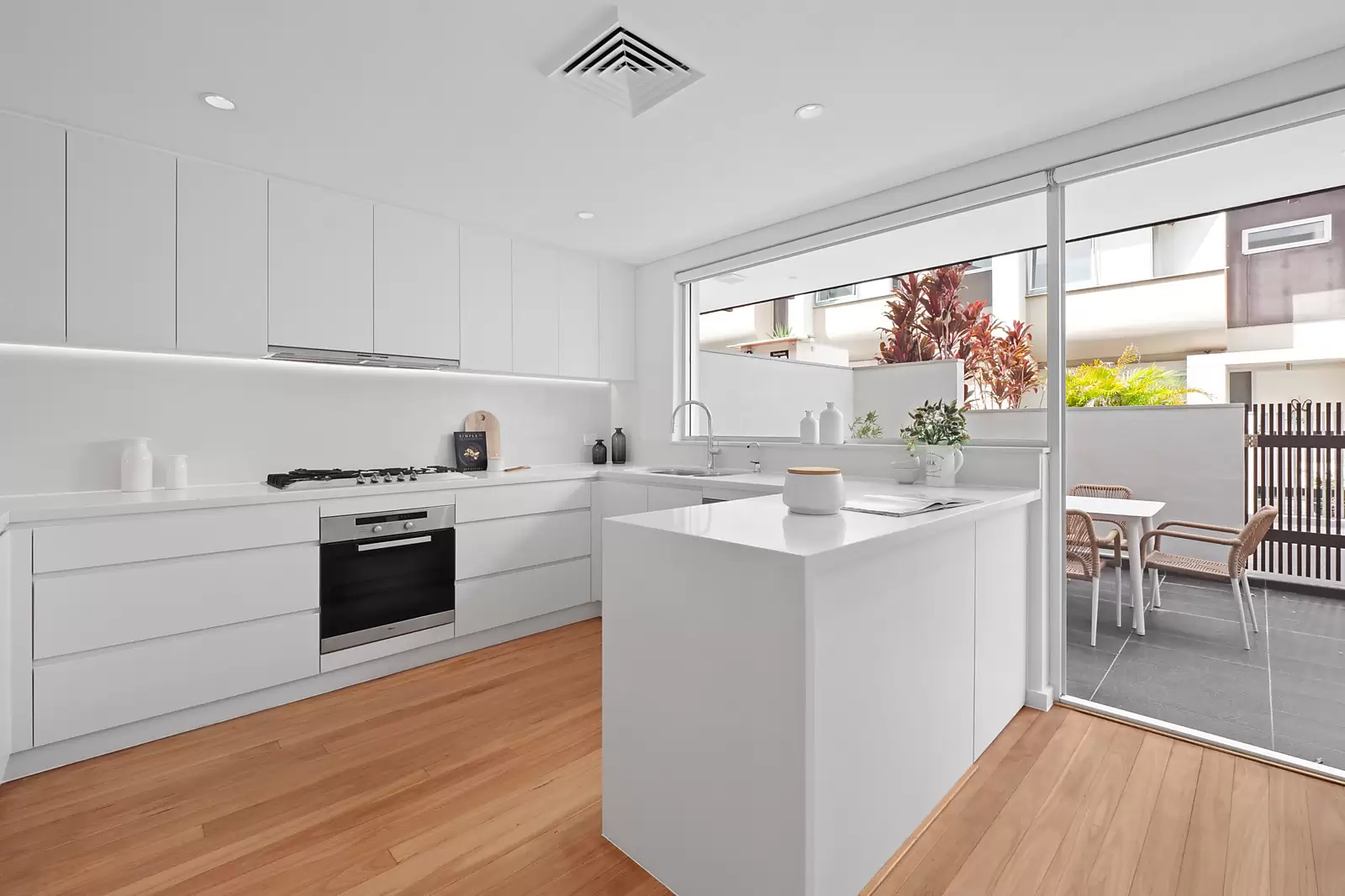 5/69-87 Dangar Street, Randwick Sold by Sydney Sotheby's International Realty - image 7