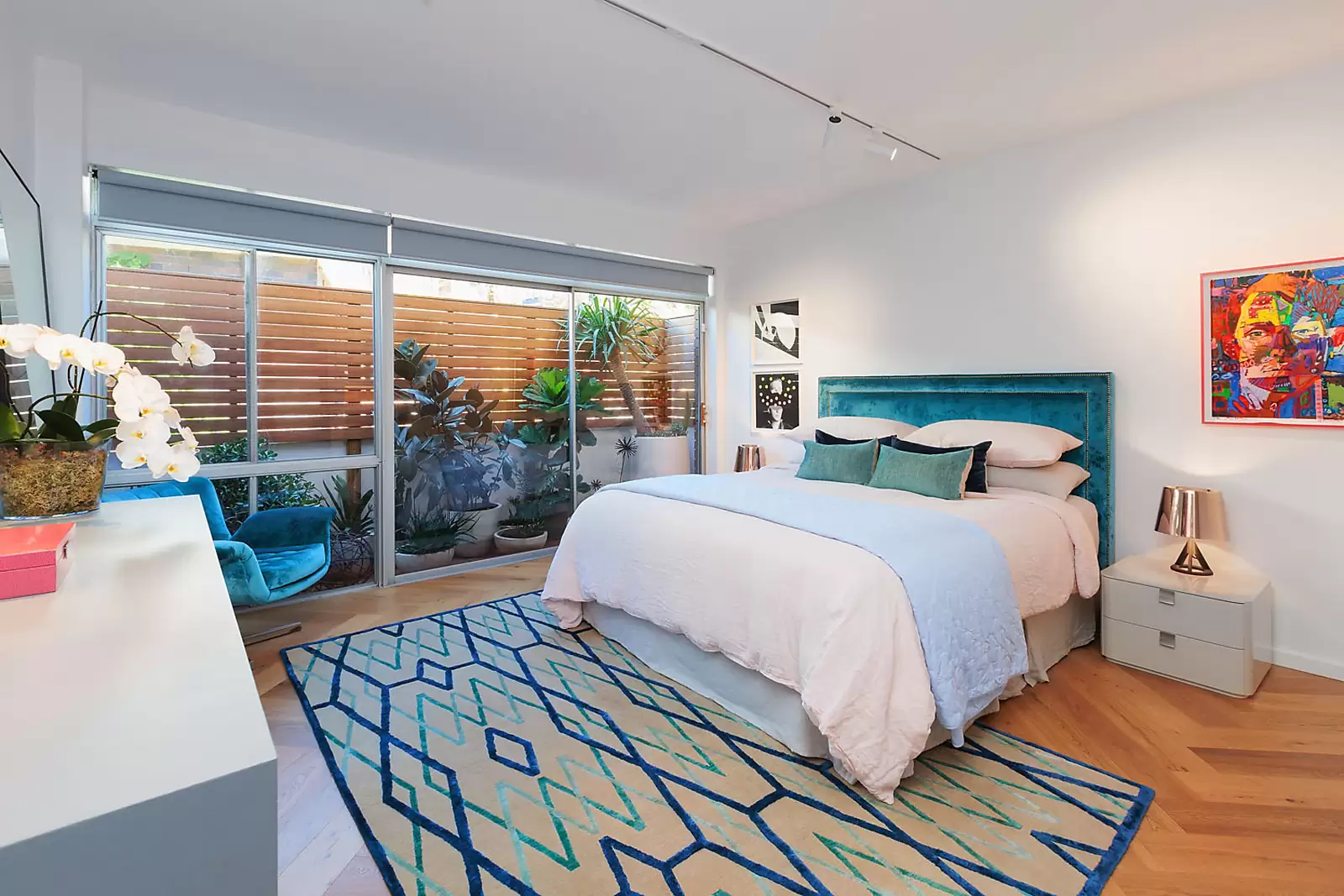 2/65 Elizabeth Bay Road, Elizabeth Bay Sold by Sydney Sotheby's International Realty - image 9