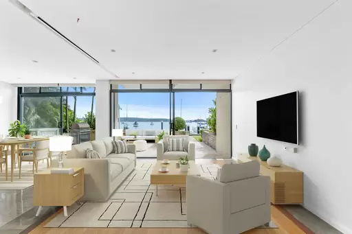11/95 Elizabeth Bay Road, Elizabeth Bay Leased by Sydney Sotheby's International Realty