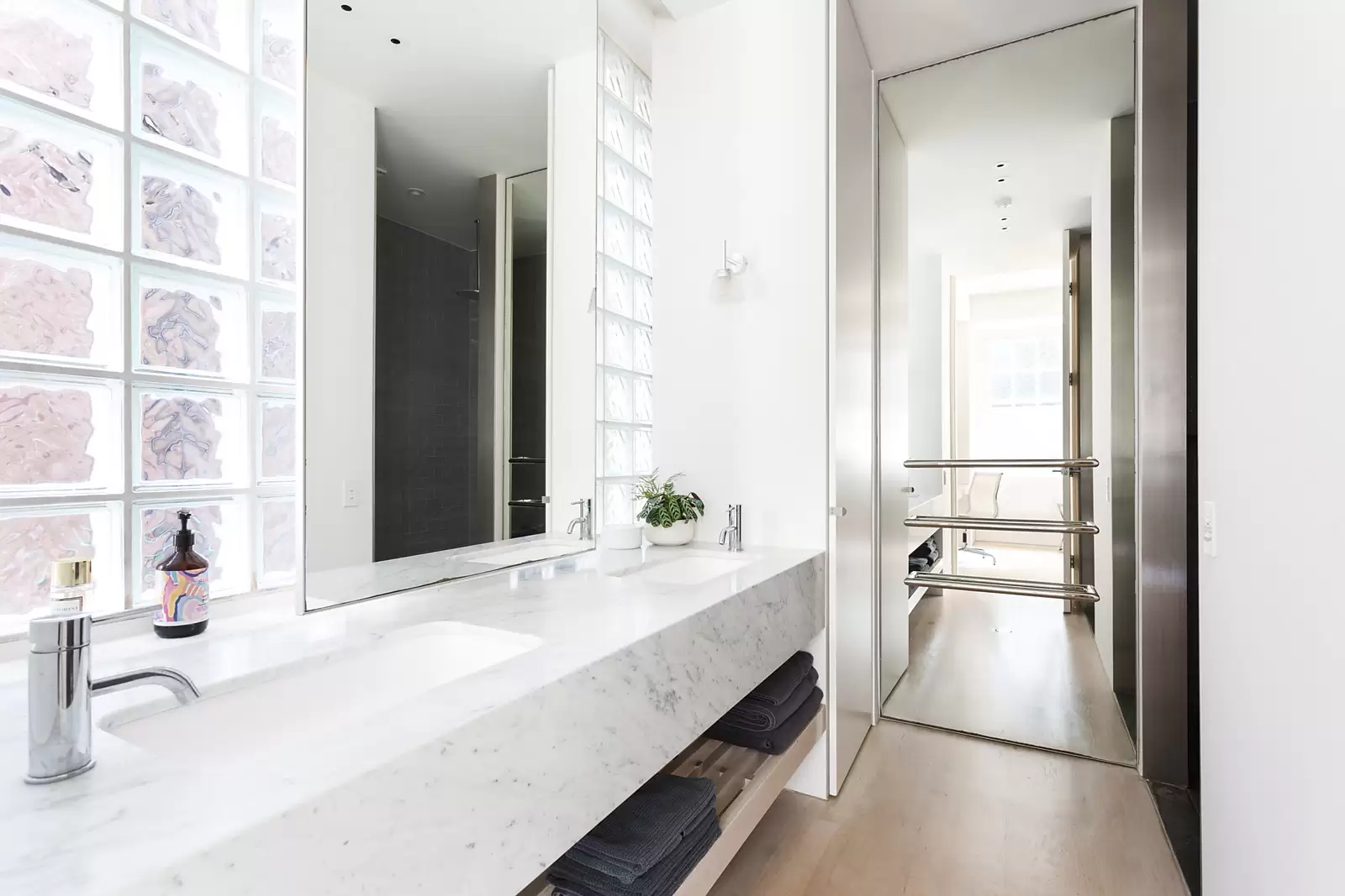 8/13-21 MacDonald Street, Paddington Sold by Sydney Sotheby's International Realty - image 12