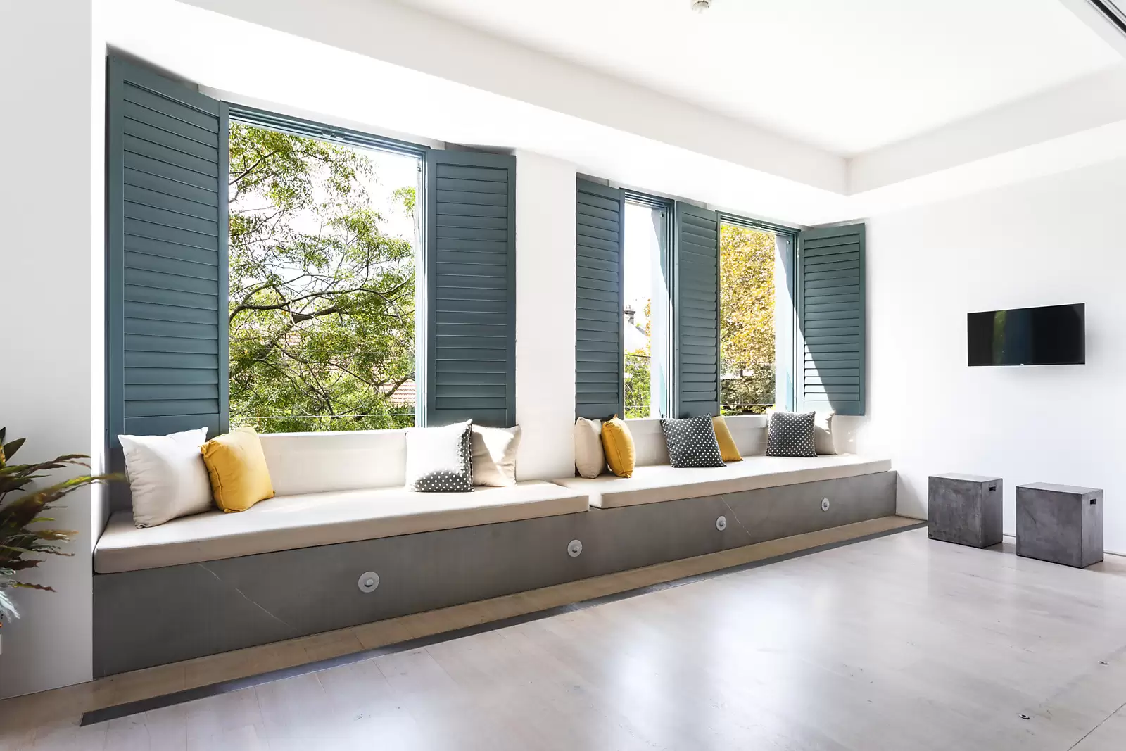 8/13-21 MacDonald Street, Paddington Sold by Sydney Sotheby's International Realty - image 3