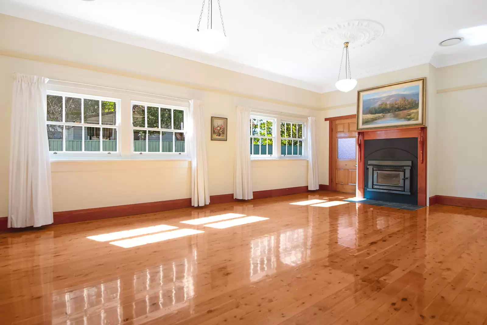 11 Hammers Road, Northmead Sold by Sydney Sotheby's International Realty - image 7