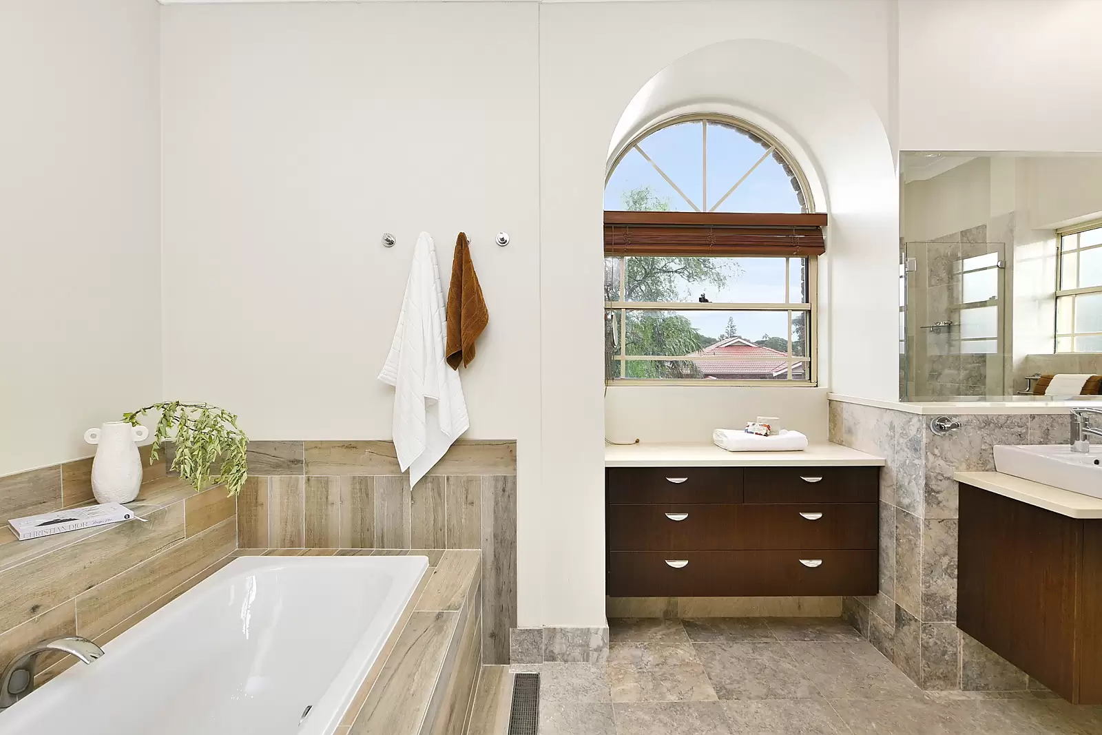 9 Chelmsford Avenue, Maroubra Sold by Sydney Sotheby's International Realty - image 16