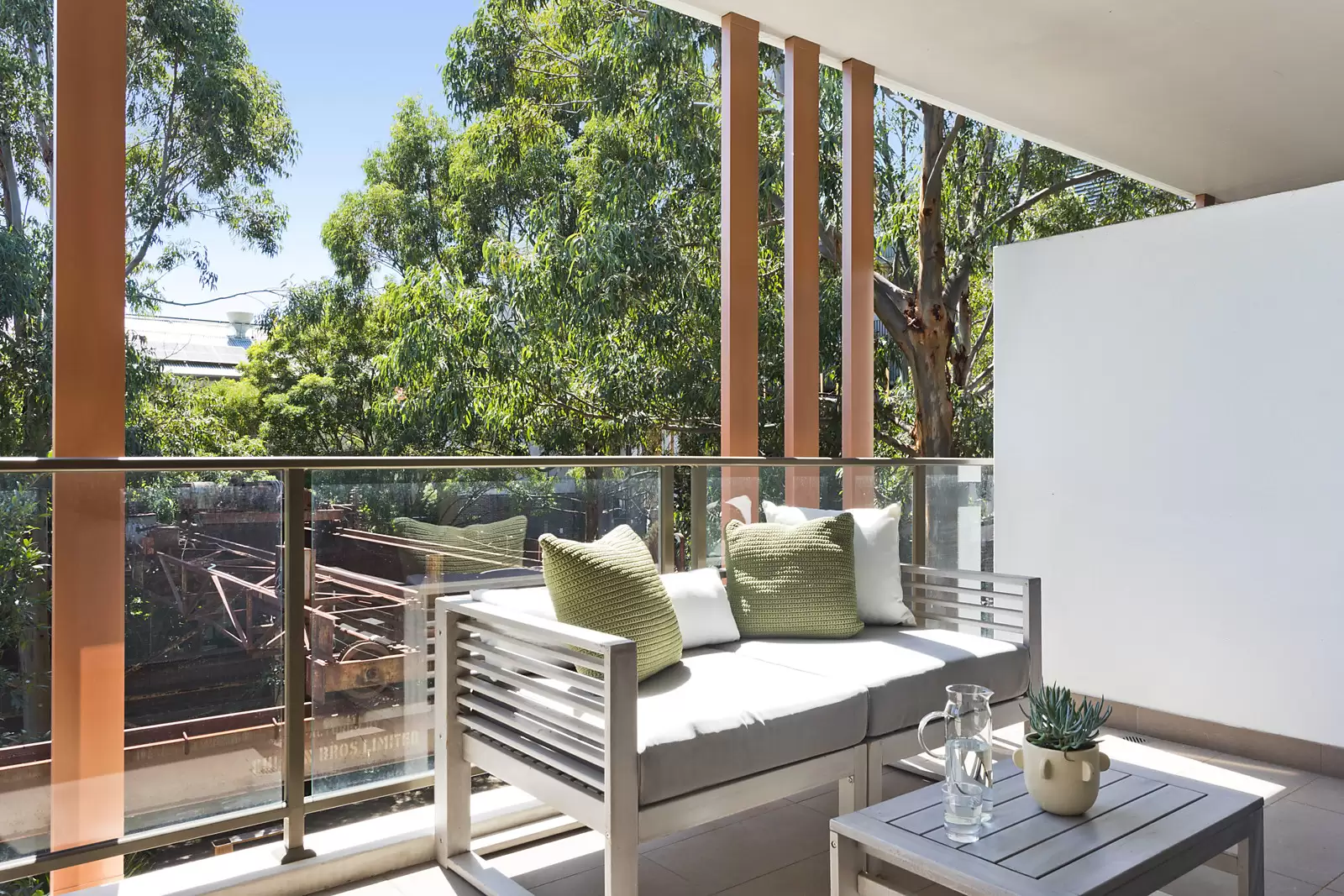29/15-17 Fountain Street, Alexandria Sold by Sydney Sotheby's International Realty - image 2