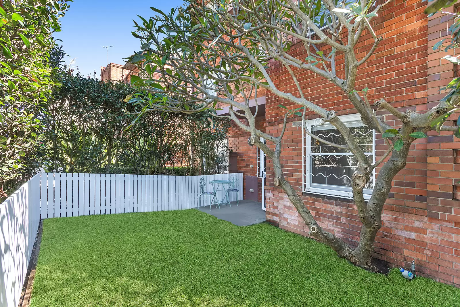 1/13 Botany Street, Bondi Junction Sold by Sydney Sotheby's International Realty - image 1