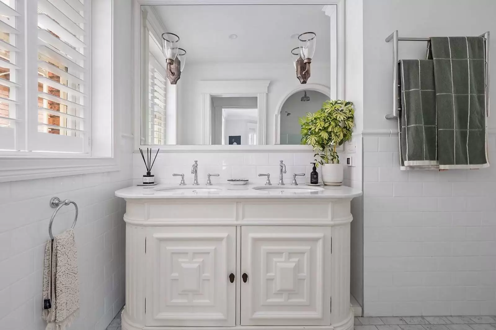 1/12 Rosemont Avenue, Woollahra Leased by Sydney Sotheby's International Realty - image 5