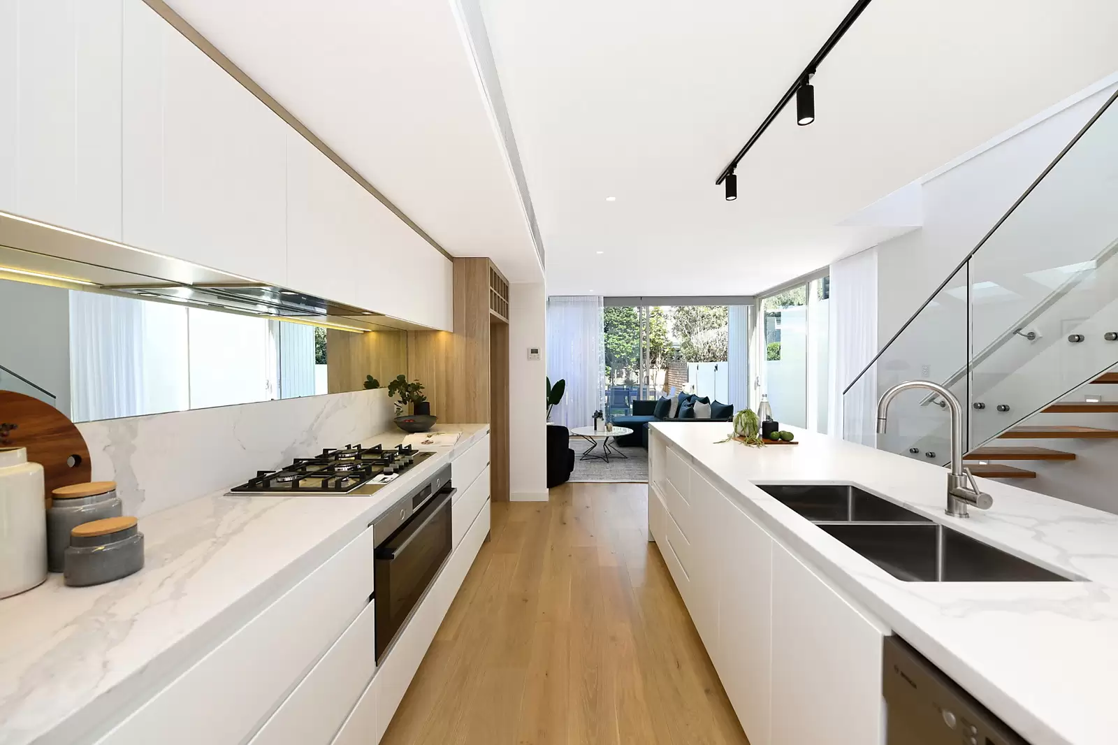 13 Winchester Road, Clovelly Sold by Sydney Sotheby's International Realty - image 8