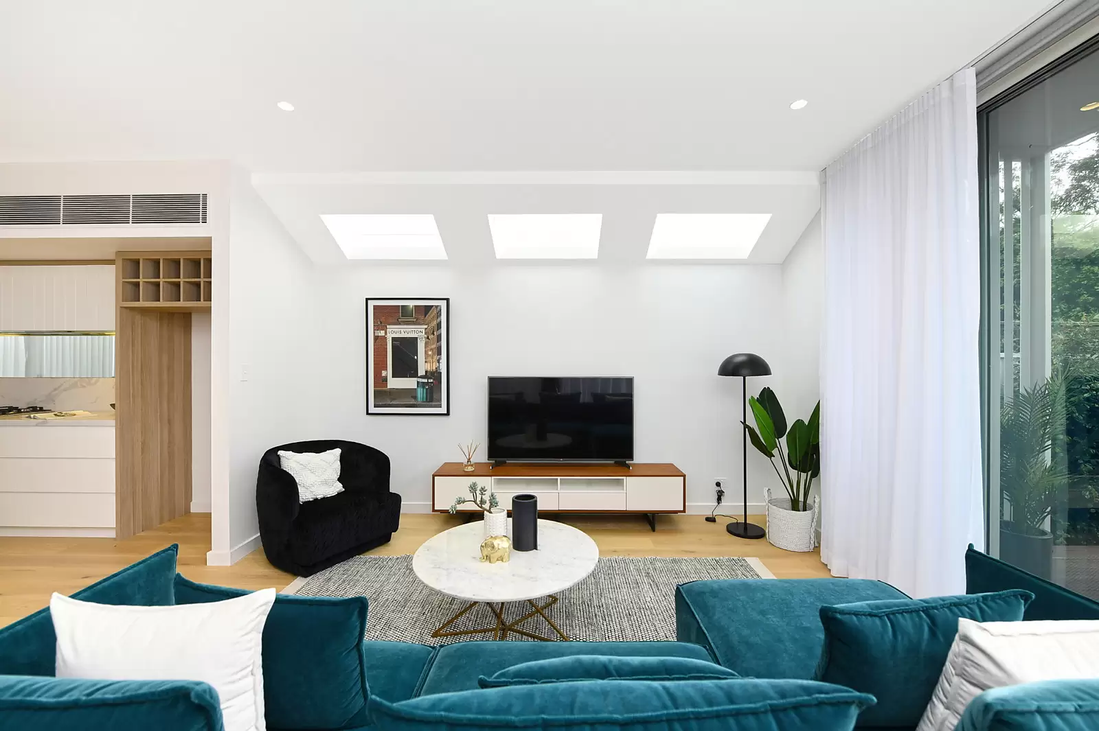 13 Winchester Road, Clovelly Sold by Sydney Sotheby's International Realty - image 7