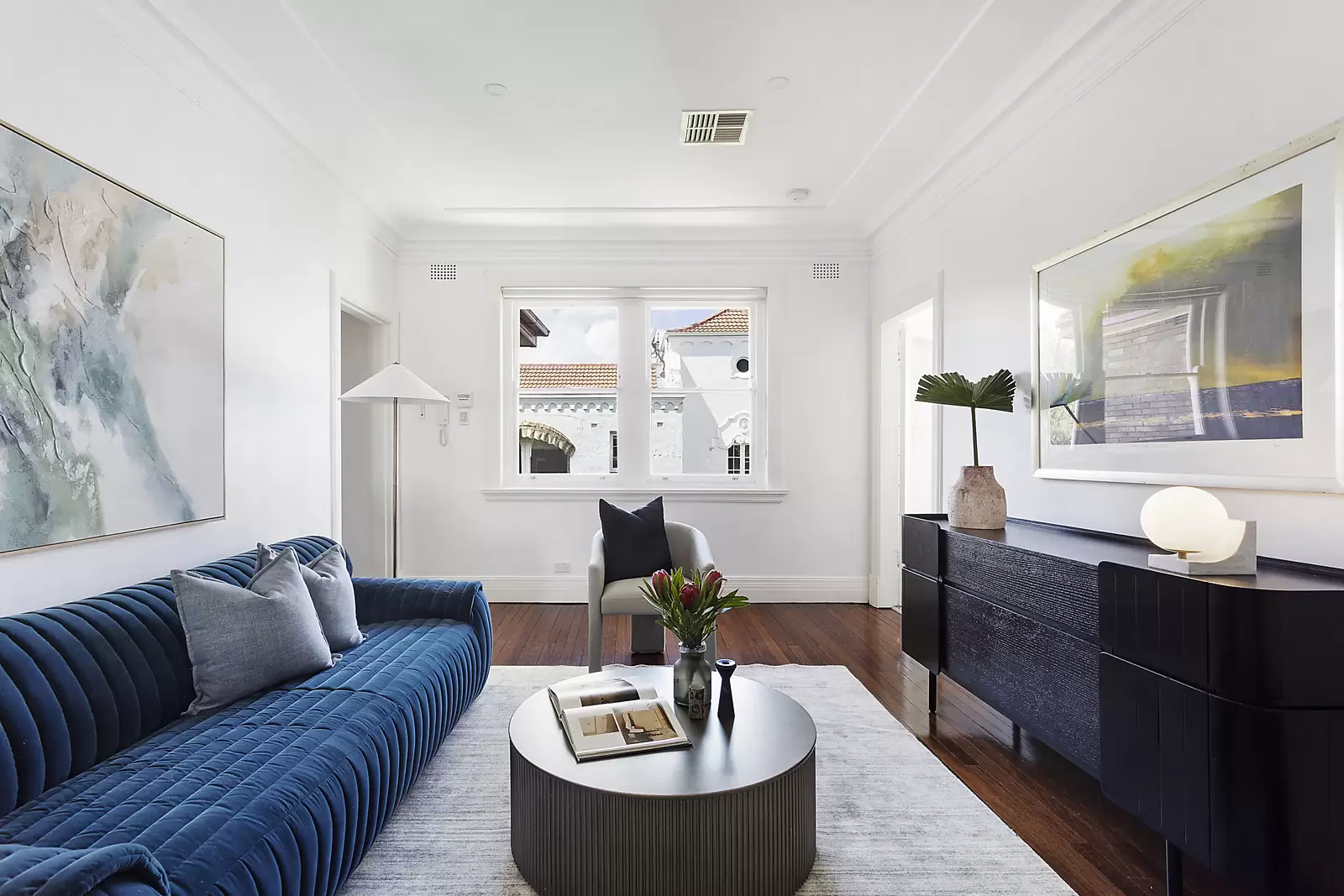 12/166 New South Head Road, Edgecliff Sold by Sydney Sotheby's International Realty - image 2