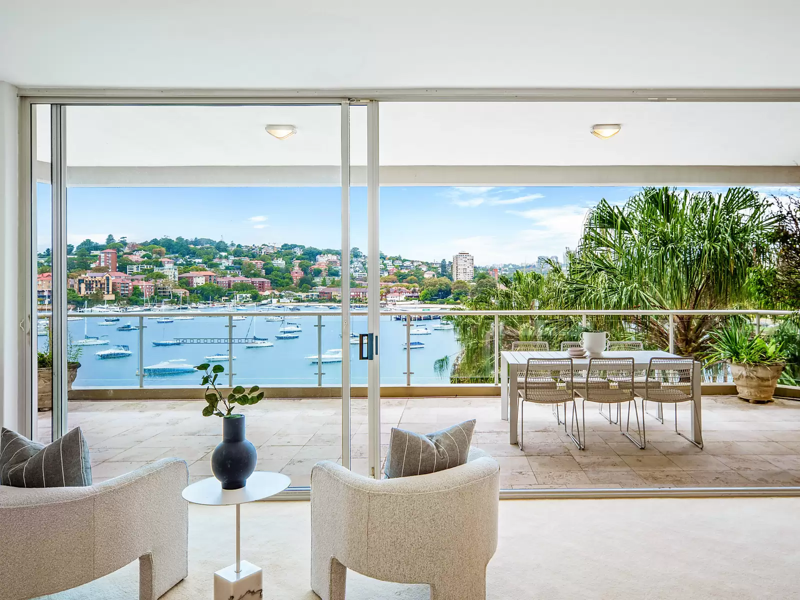 2/29 Sutherland Crescent, Darling Point Sold by Sydney Sotheby's International Realty - image 4