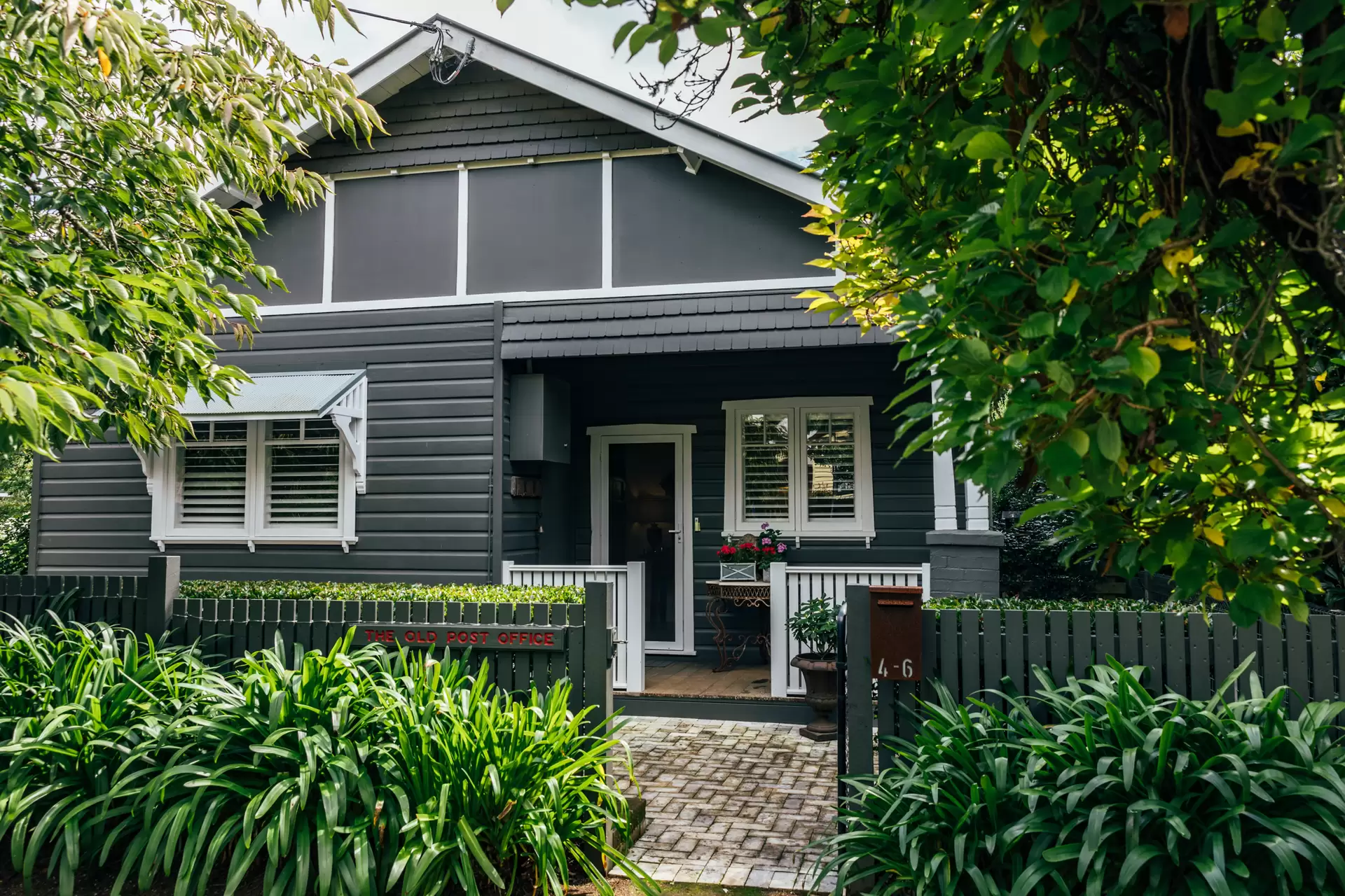 4-6 Hoddle Street, Burrawang Sold by Sydney Sotheby's International Realty - image 1