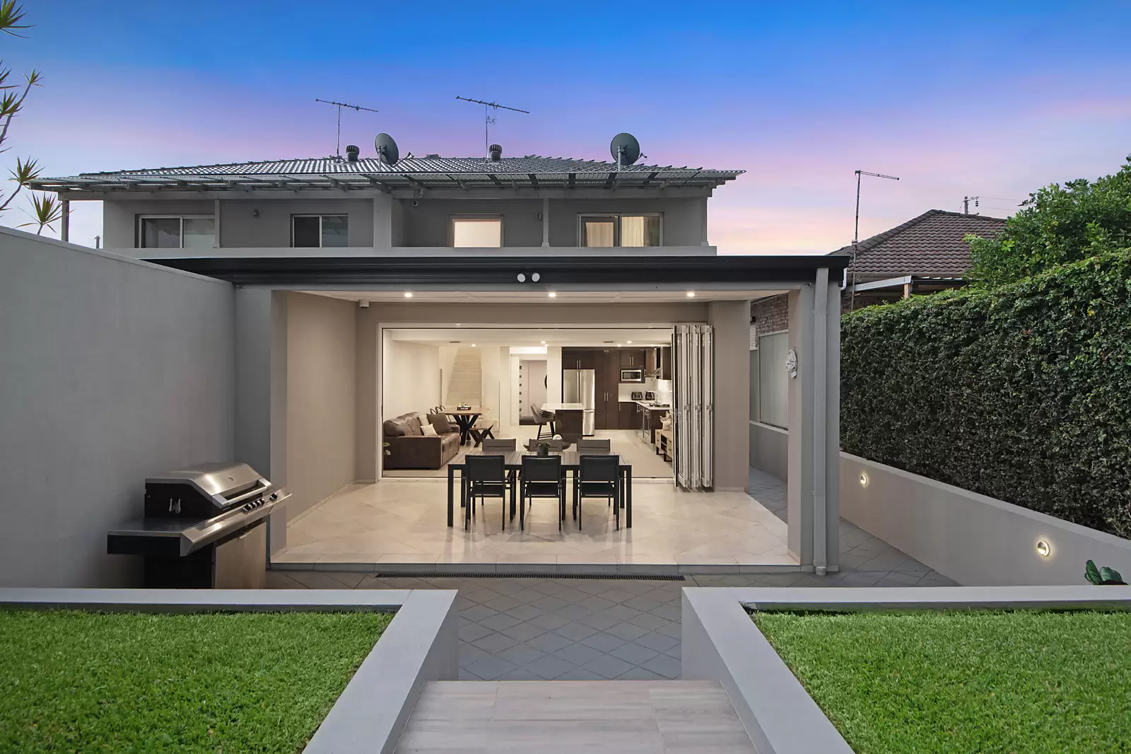 16A Mavis Avenue, Peakhurst Sold by Sydney Sotheby's International Realty - image 1