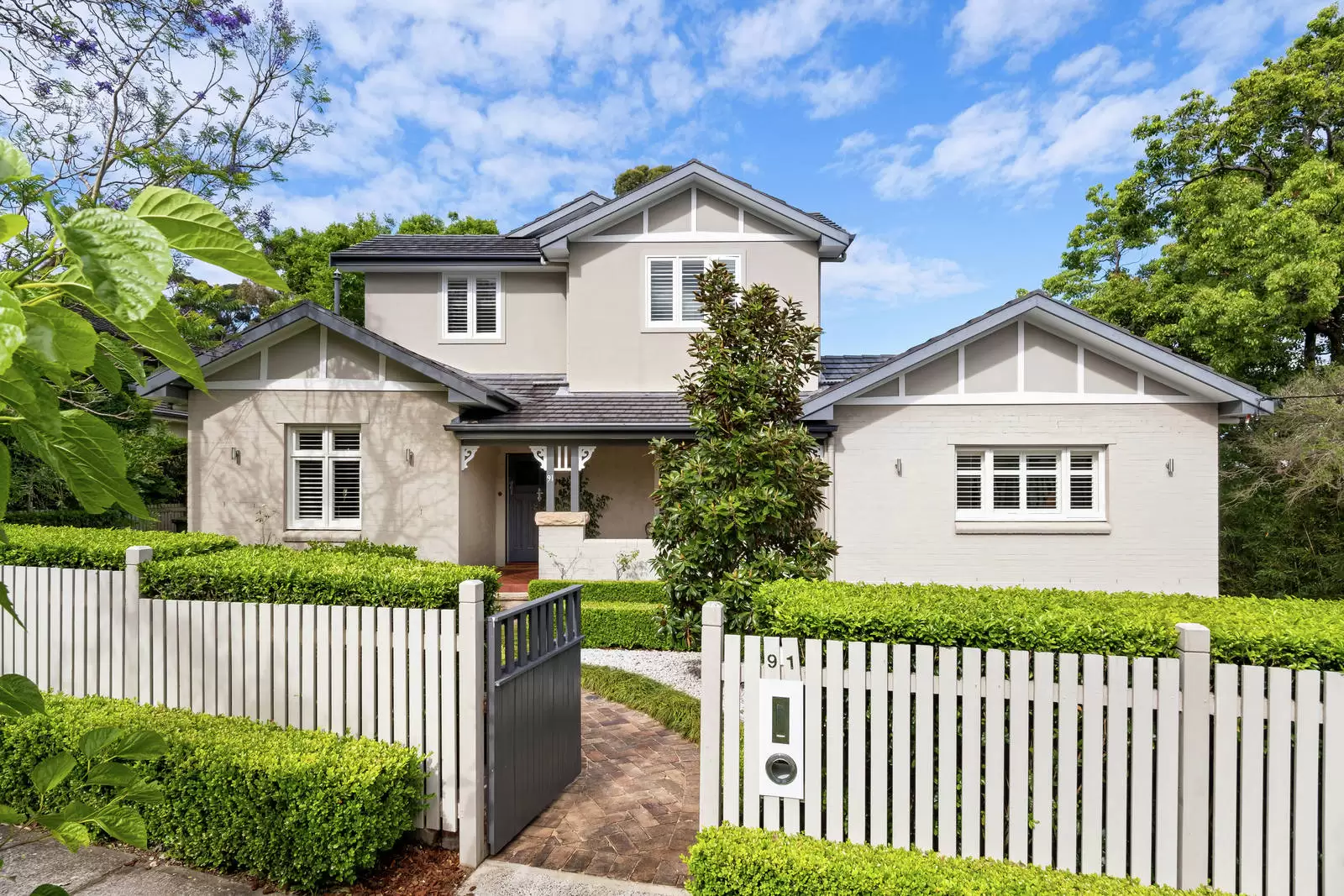 91 Bent Street, Lindfield Sold by Sydney Sotheby's International Realty - image 1