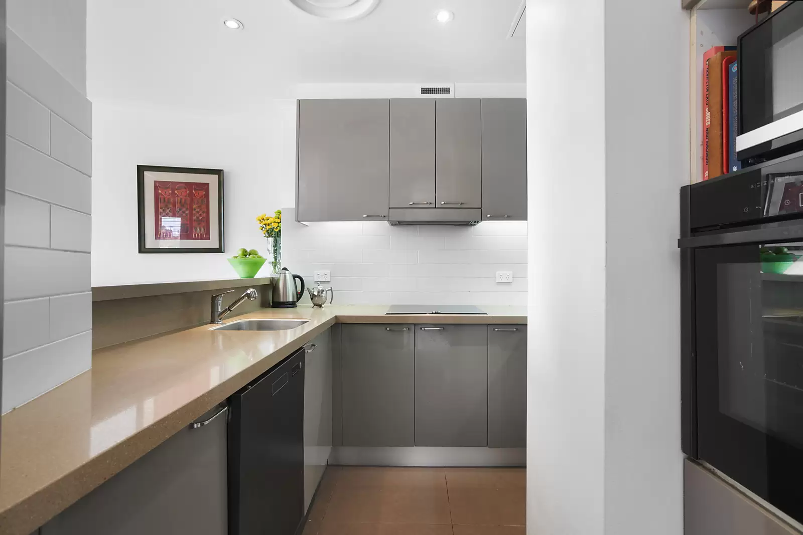 51/175-185 Campbell Street, Surry Hills Sold by Sydney Sotheby's International Realty - image 8
