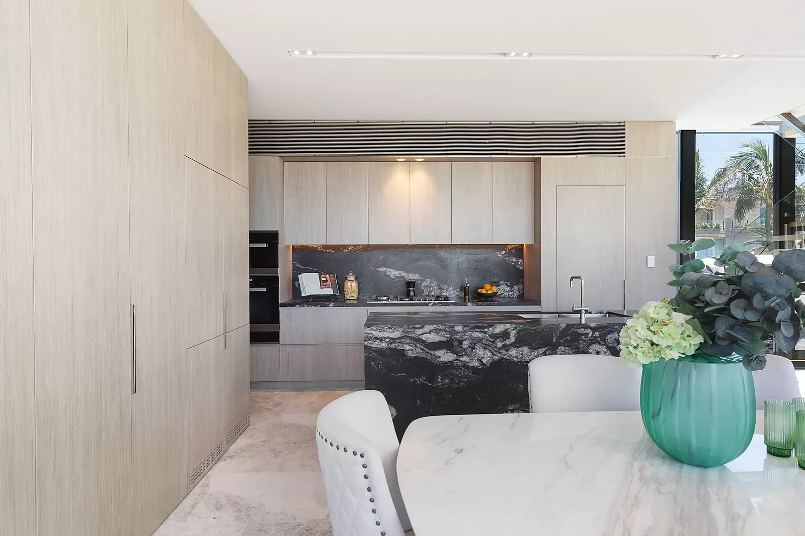 21 Scenic Highway, Terrigal Sold by Sydney Sotheby's International Realty - image 5