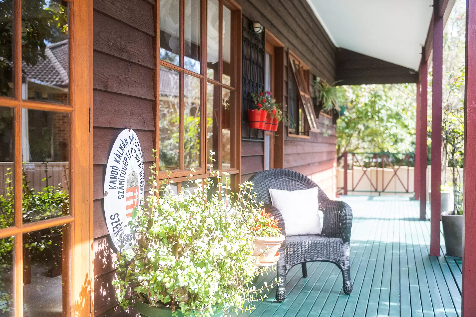 48 Burrawang Street, Robertson Sold by Sydney Sotheby's International Realty - image 1