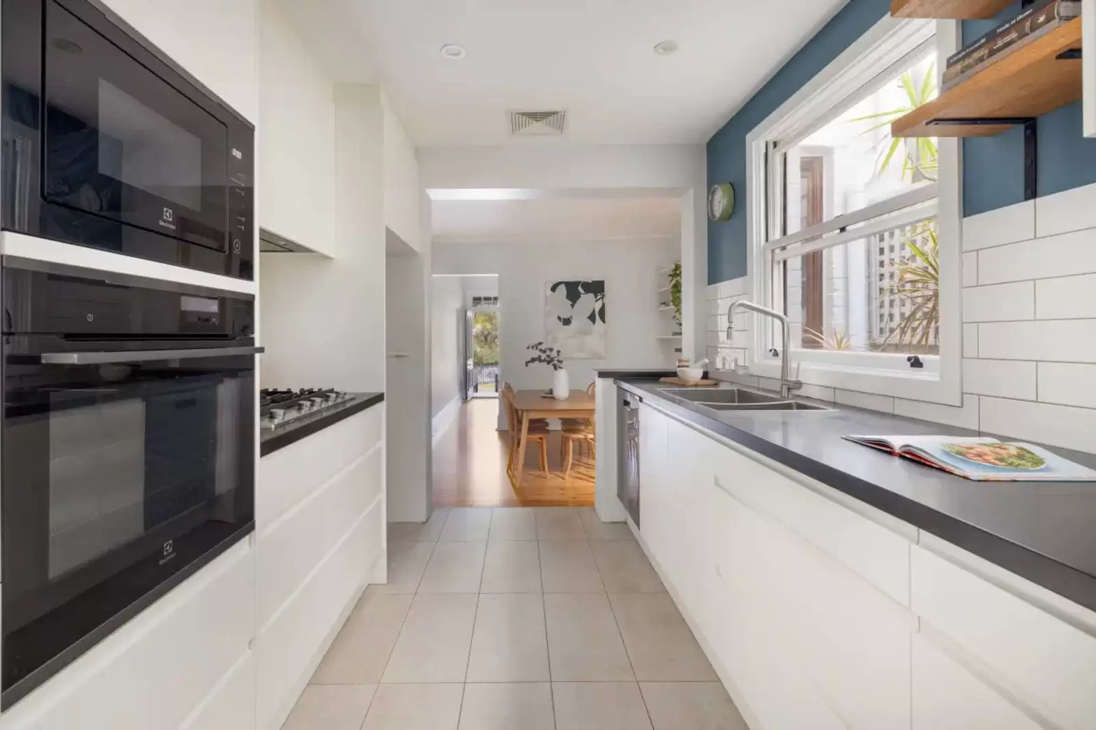 171 Beattie Street, Balmain Leased by Sydney Sotheby's International Realty - image 10
